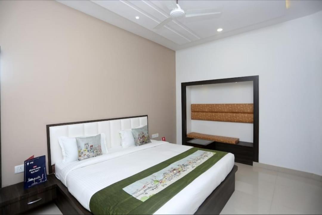 Hotel Pratap By Goyal Hoteliers