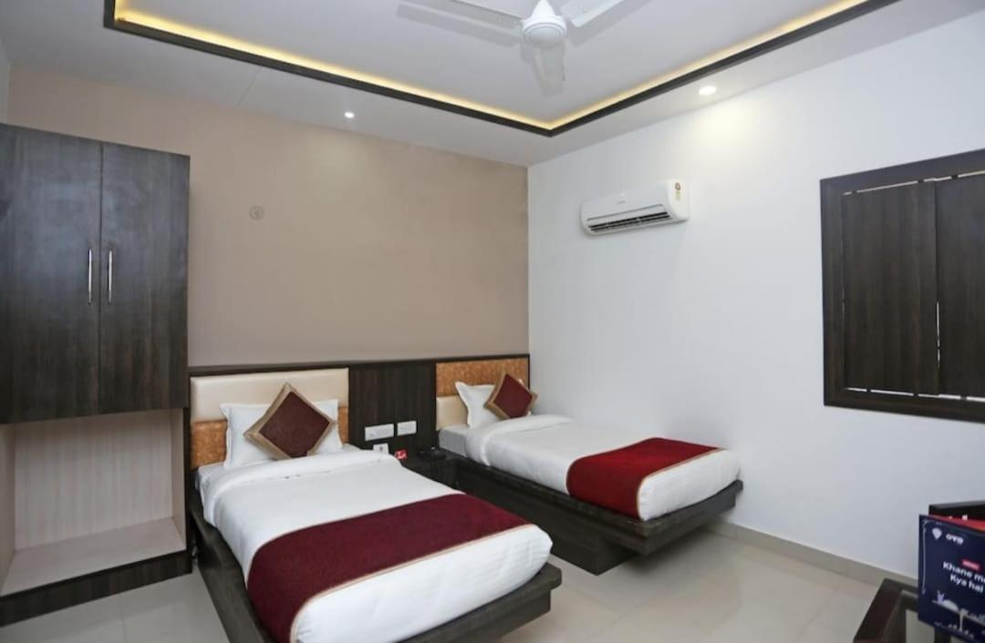 Pratap By Goyal Hoteliers 2*