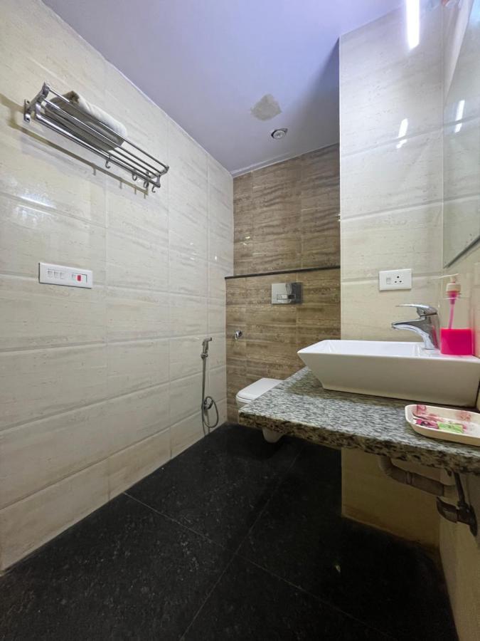 Rajshree Hotel 3*