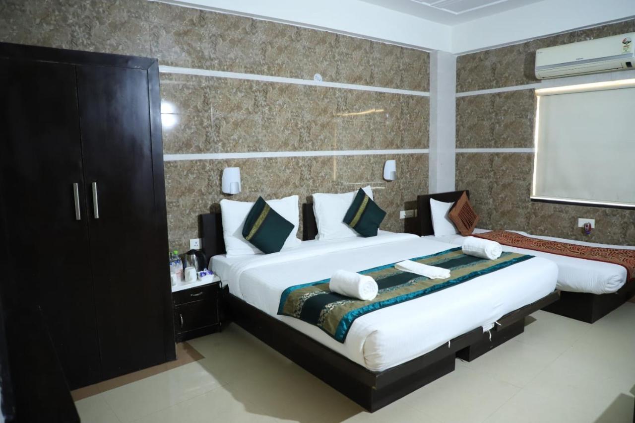 Tara Palace By Goyal Hoteliers Hotel 3*