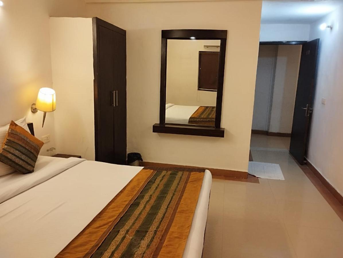 Tara Palace By Goyal Hoteliers Hotel Agra (Uttar Pradesh)