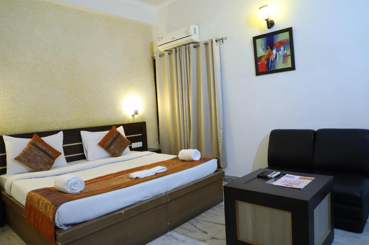 Hotel Tara Palace By Goyal Hoteliers