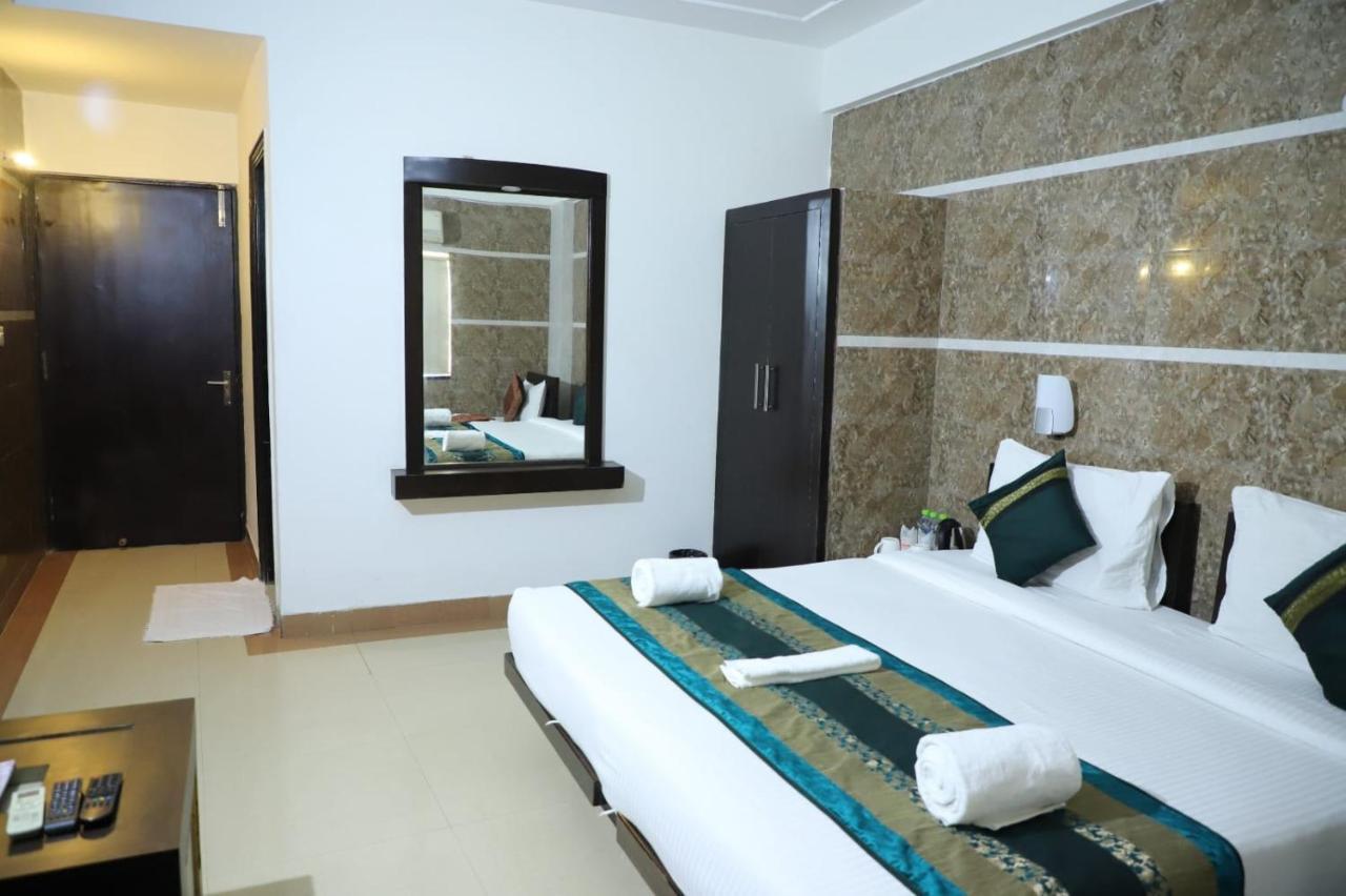 Tara Palace By Goyal Hoteliers Hotel Agra (Uttar Pradesh)