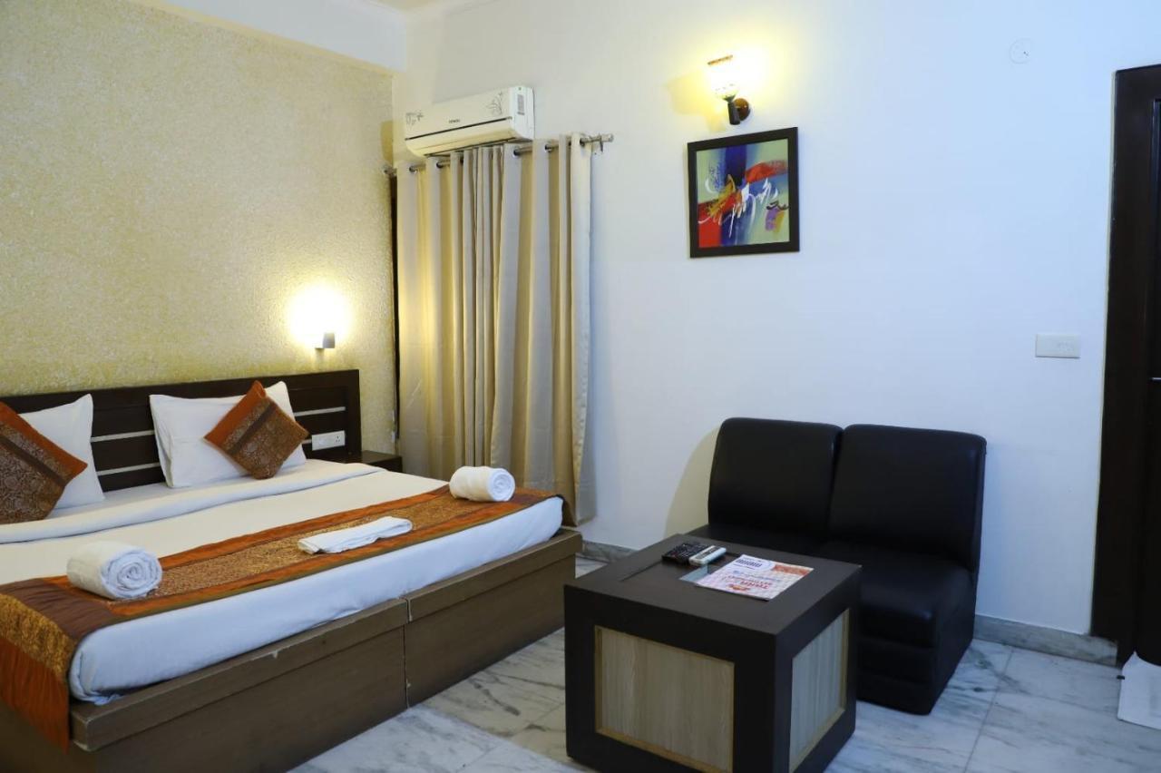 Hotel Tara Palace By Goyal Hoteliers