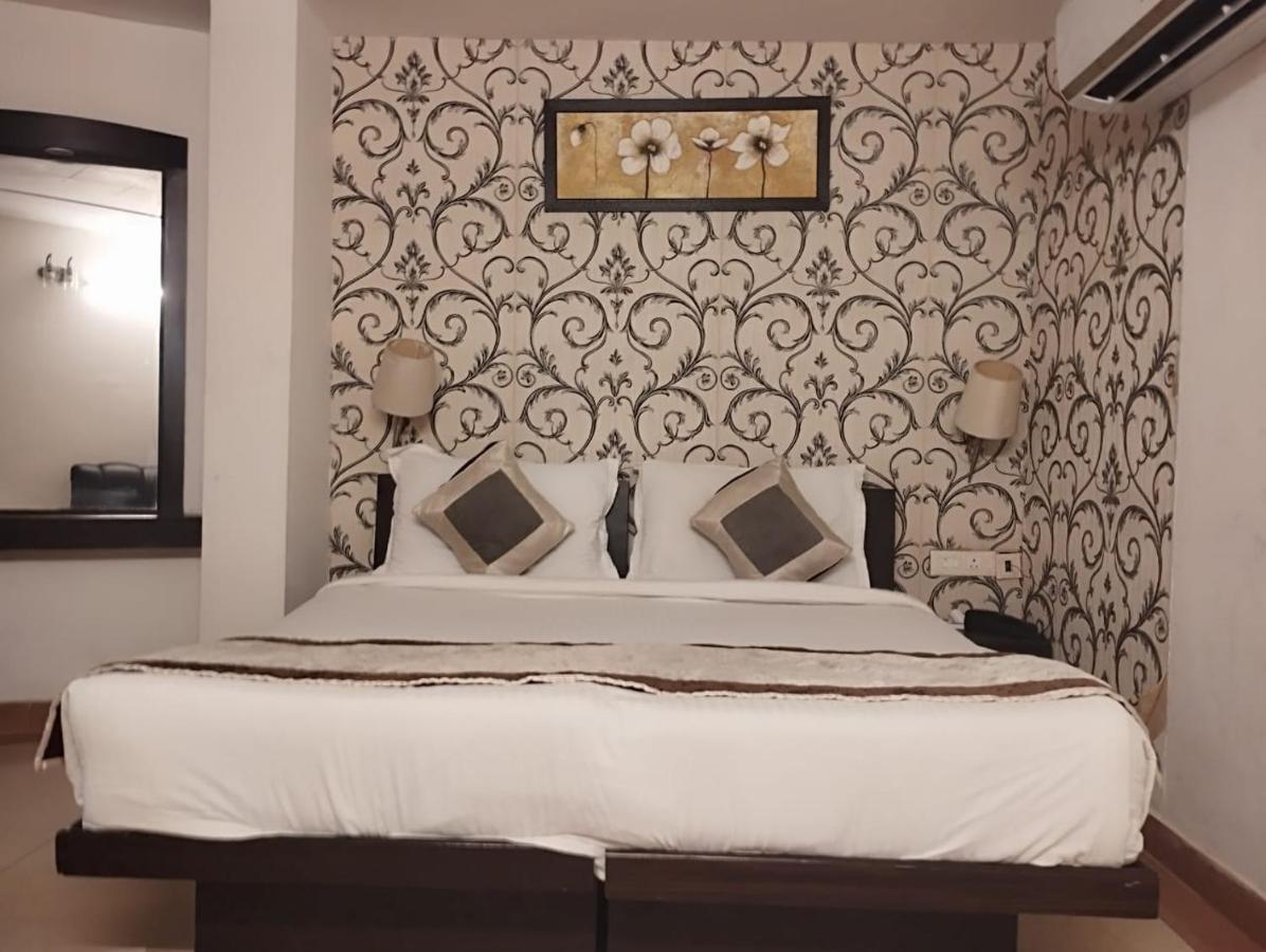 Tara Palace By Goyal Hoteliers Hotel Agra (Uttar Pradesh)