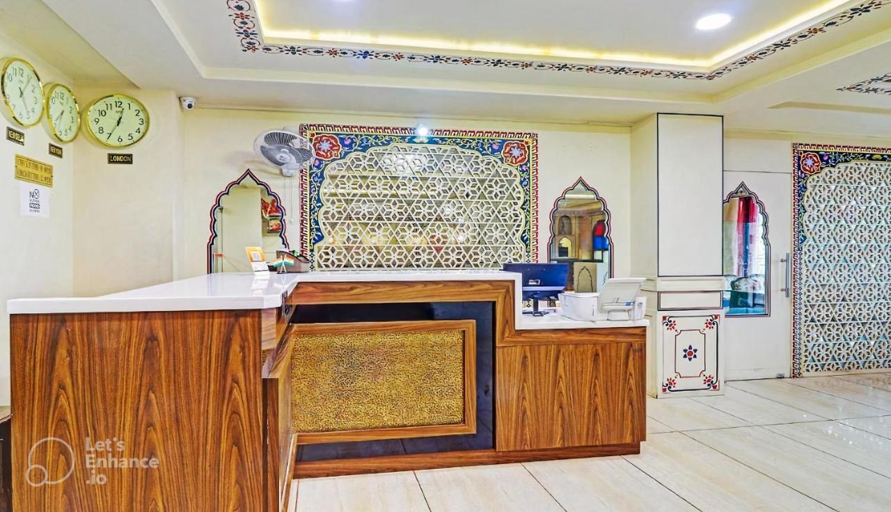 Sahibs Royal Agra - Family & Corporate Chain Agra (Uttar Pradesh)