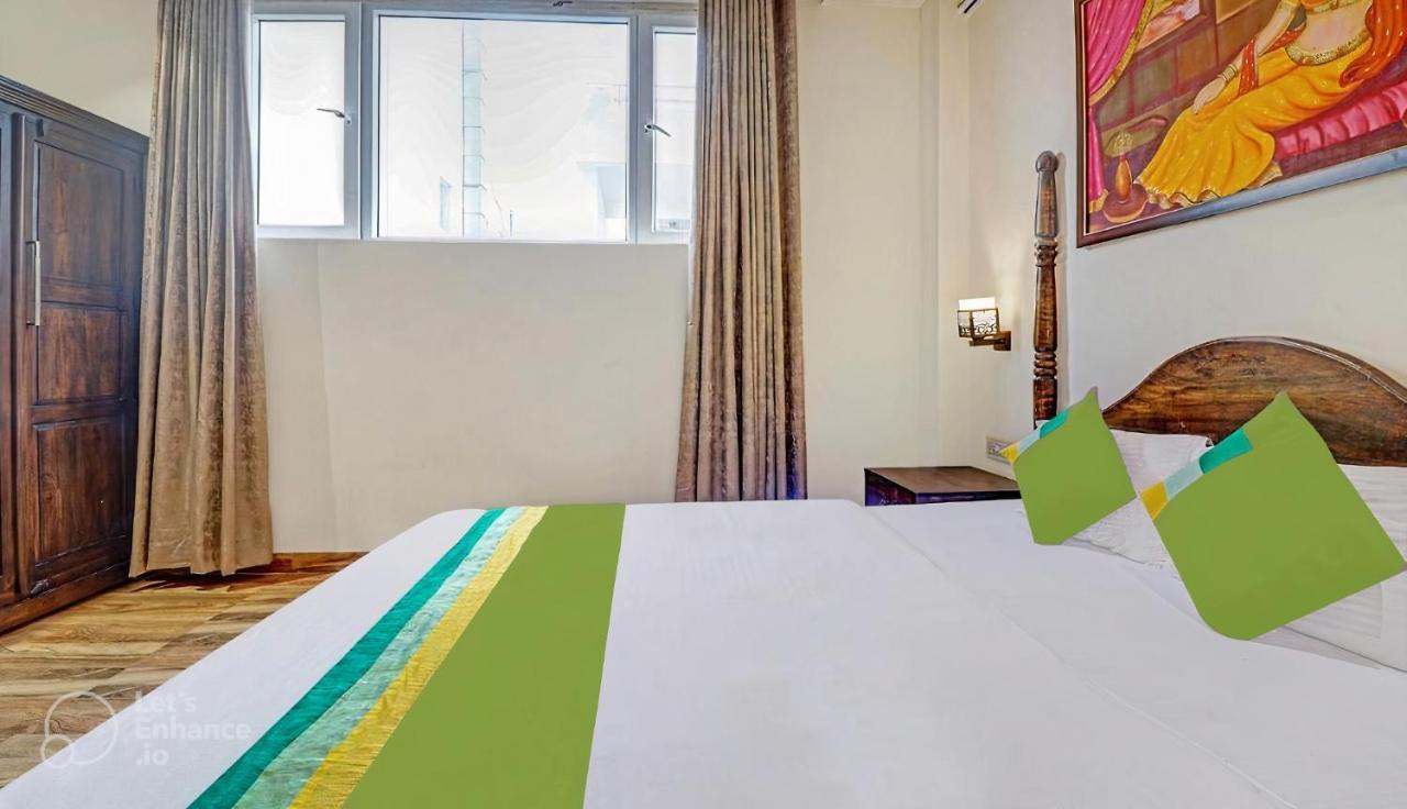 Hotel Sahibs Royal Agra - Family & Corporate Chain Agra (Uttar Pradesh)