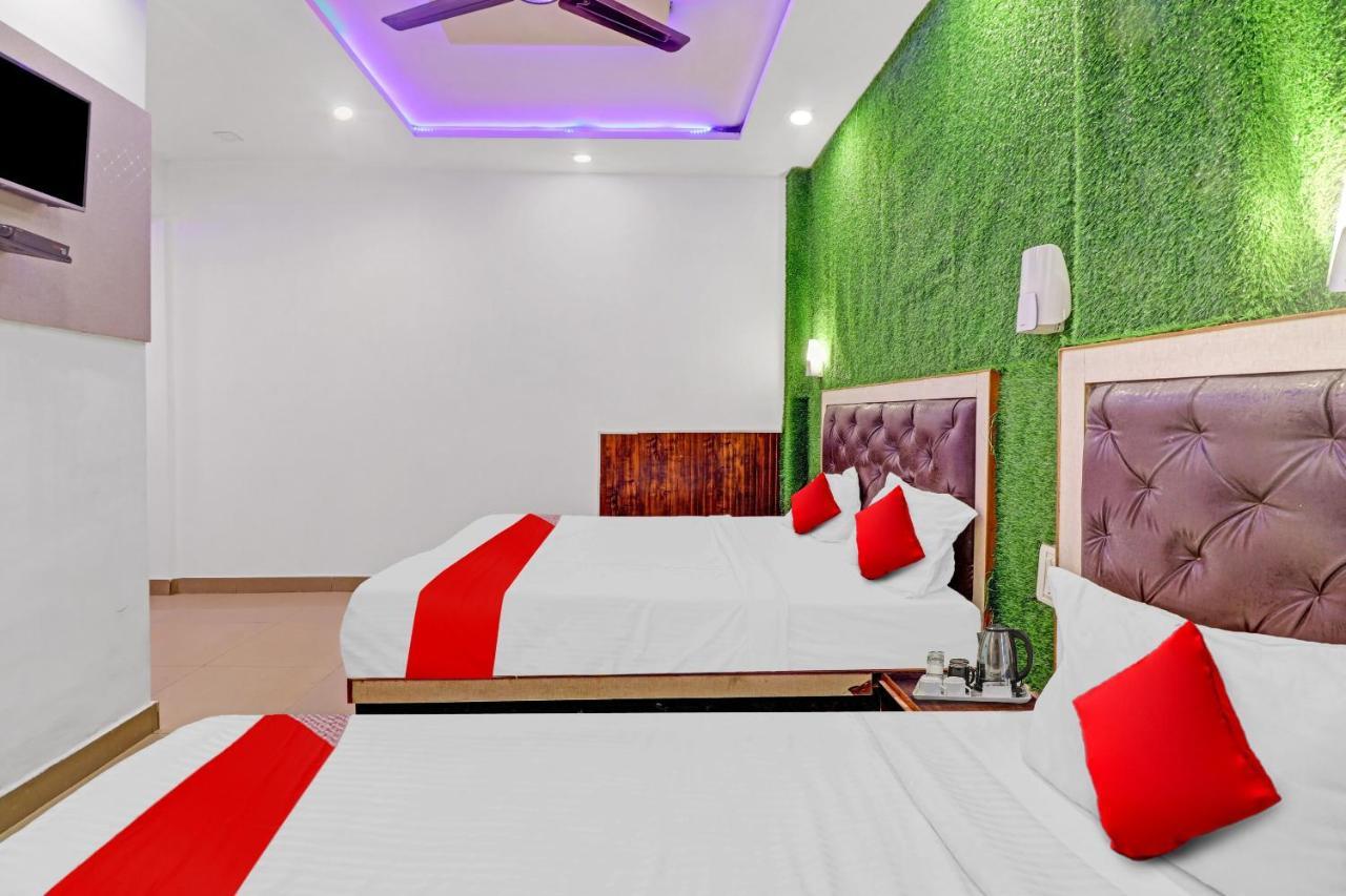 Oyo Flagship House Hotel Agra (Uttar Pradesh)