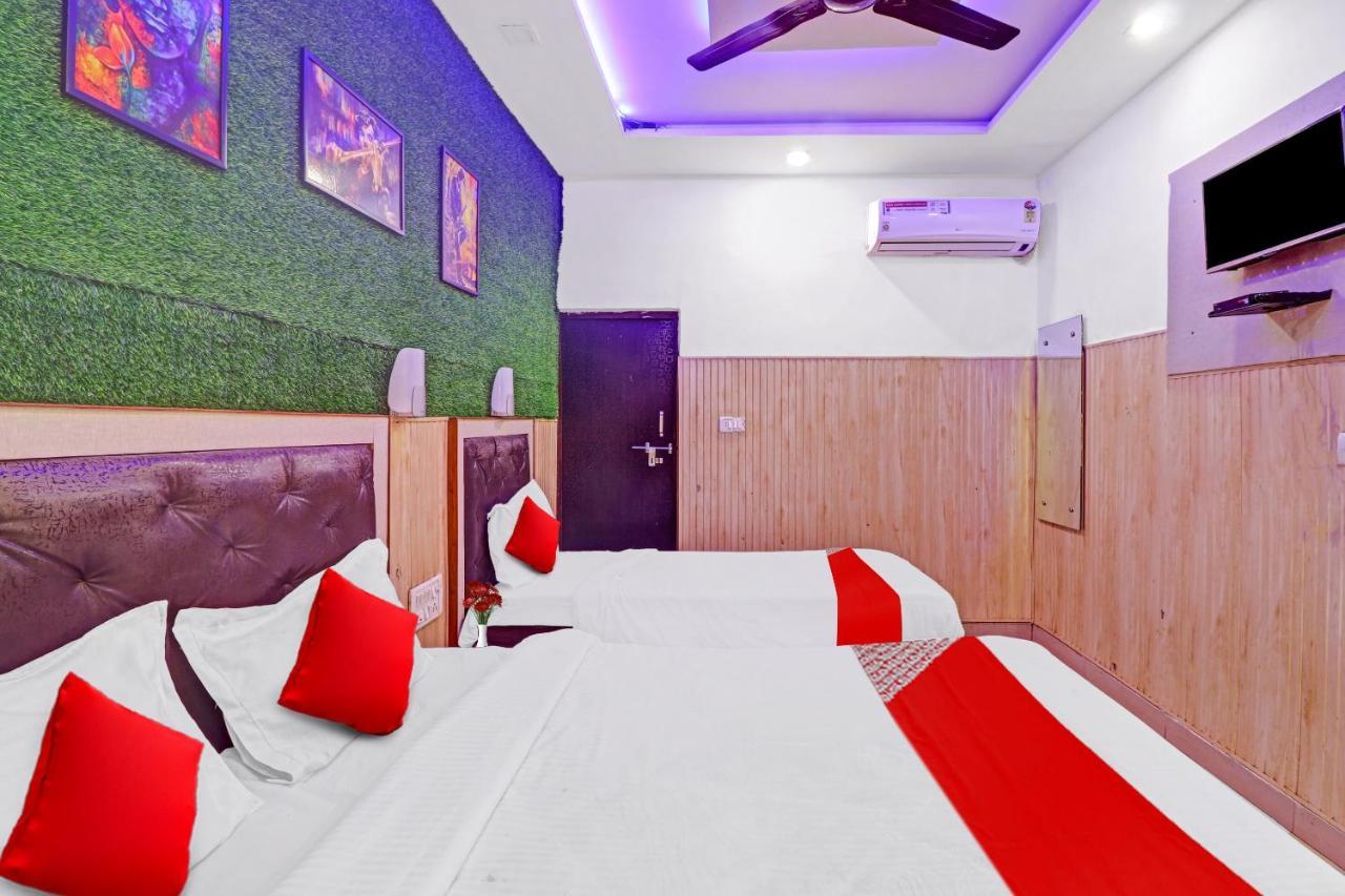 Oyo Flagship House 3* Agra (Uttar Pradesh)