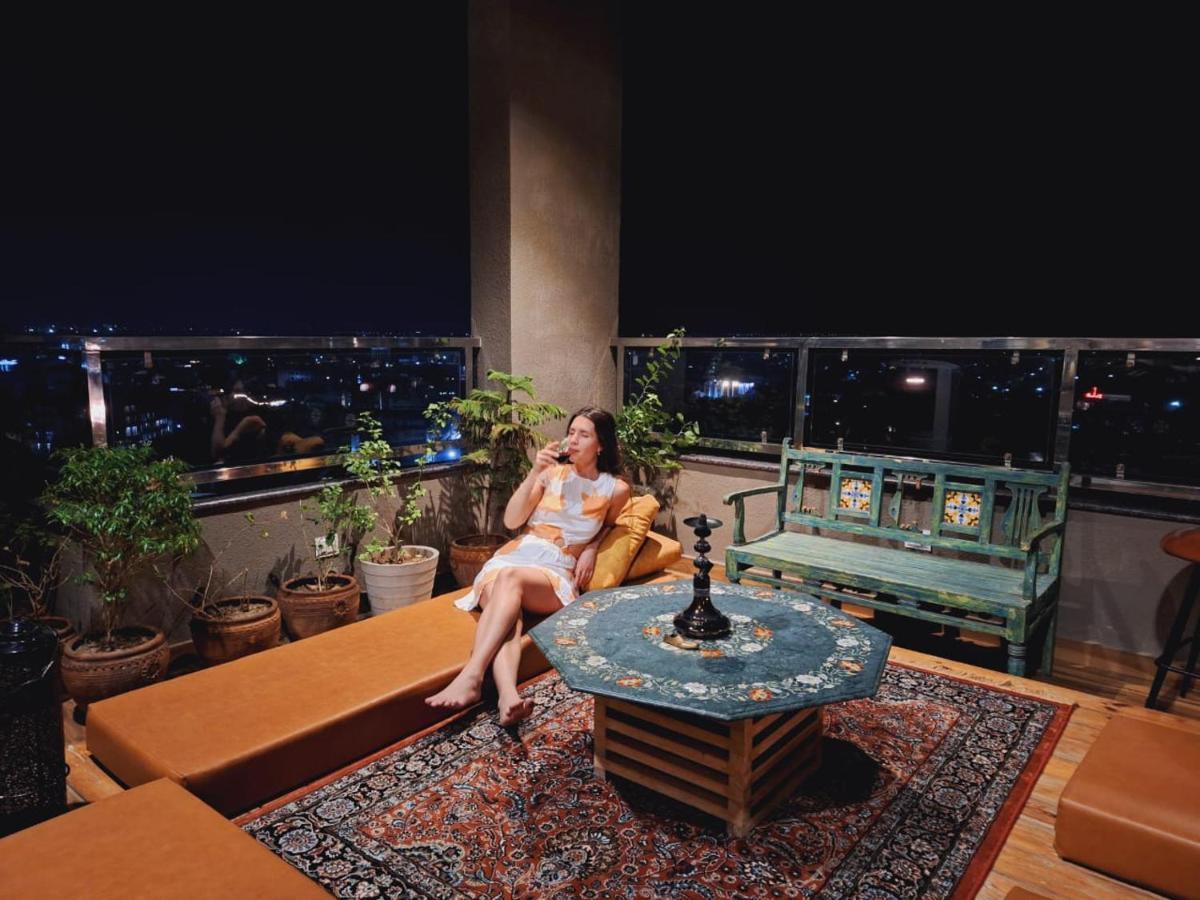 Apartment Luxury Penthouse With Taj Mahal View