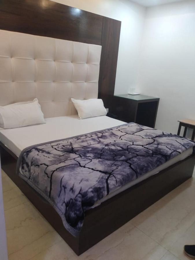 Hotel Uday Raj By Wb Agra (Uttar Pradesh)