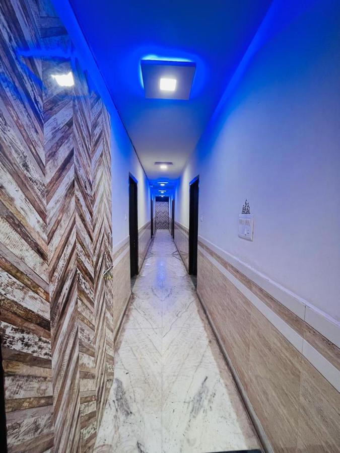 S S Palace Hotel Agra (Uttar Pradesh)