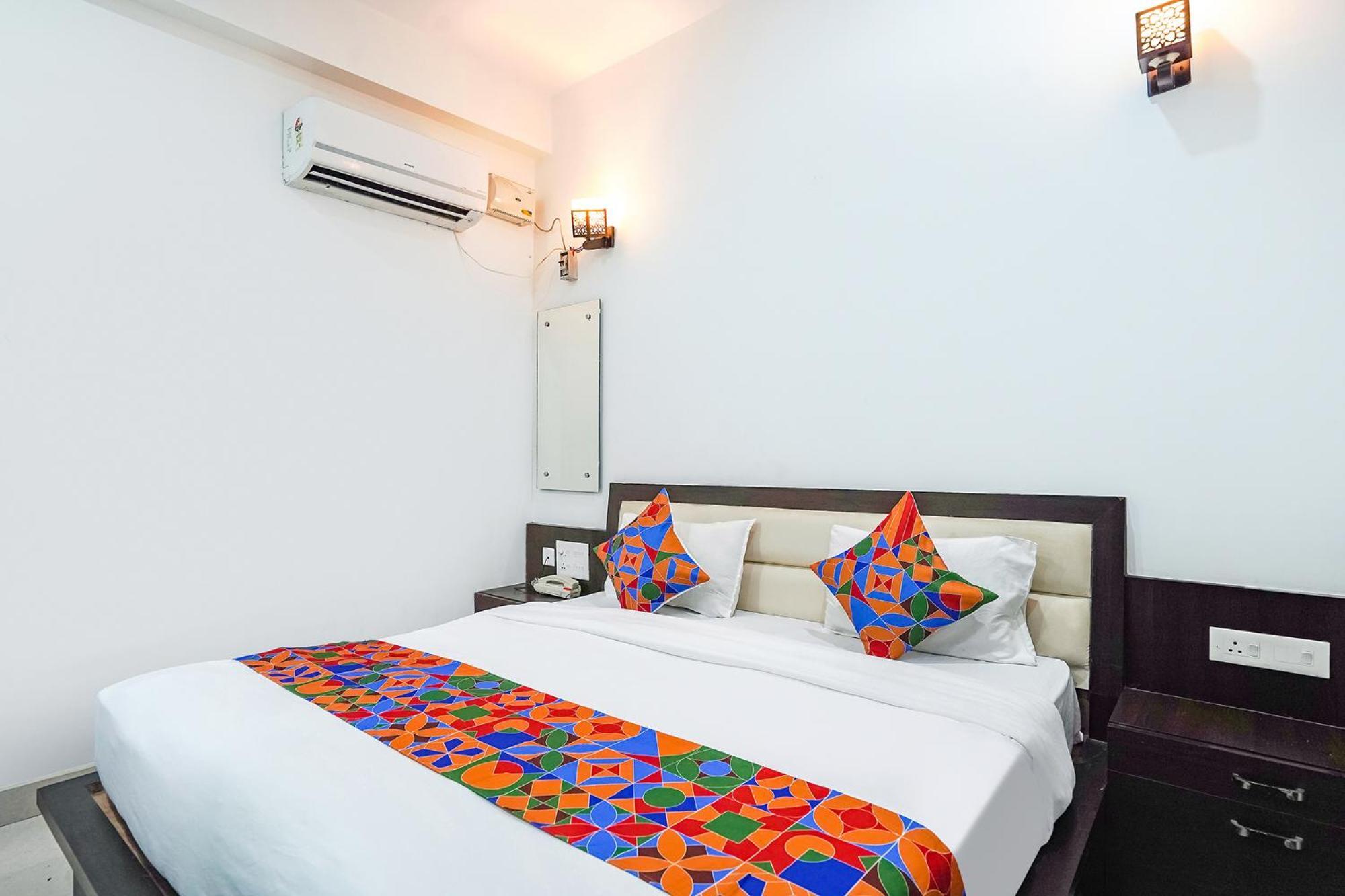 Fabhotel Kp Palace Hotel