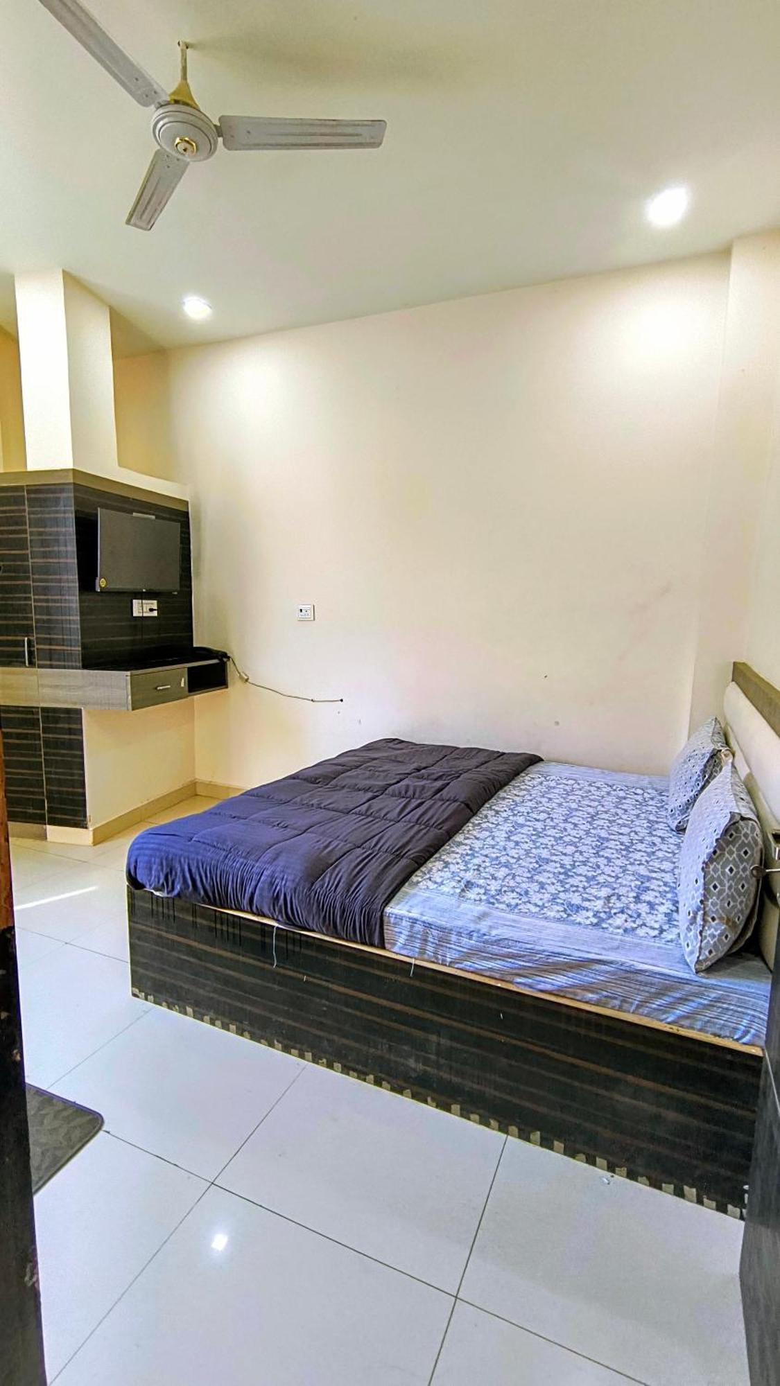 Moonsky Family Homestay *