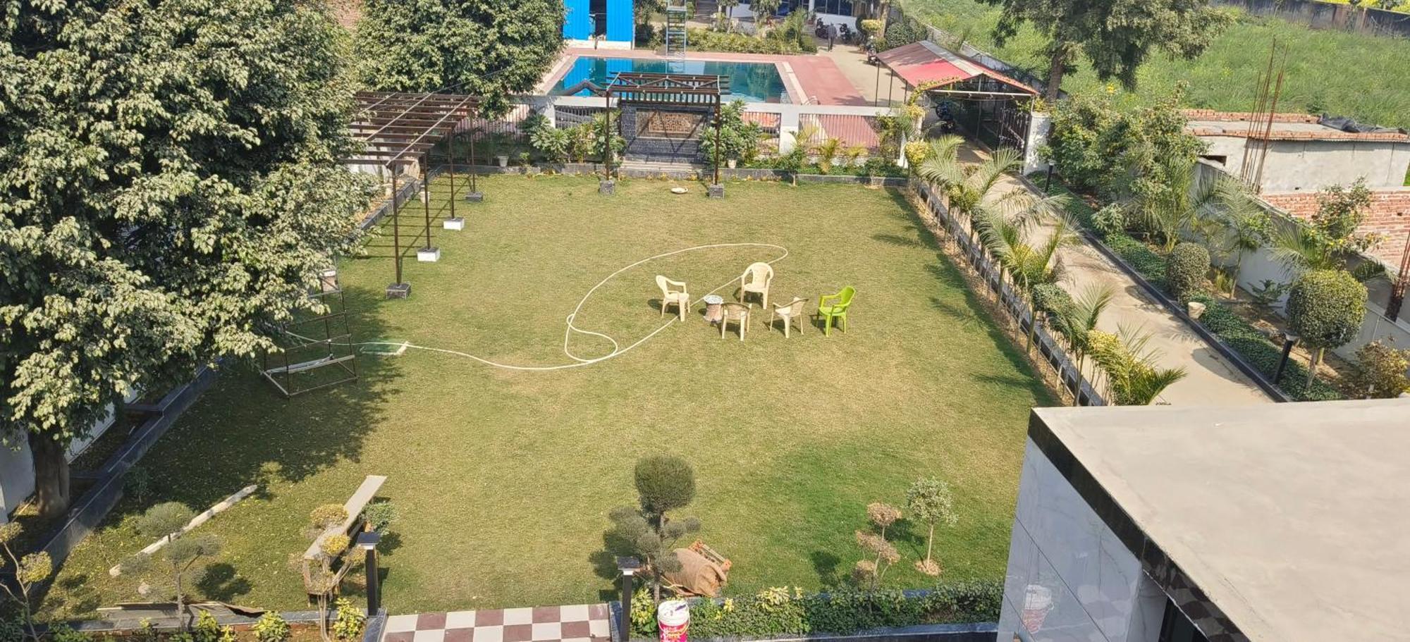 Hotel Md Grand &