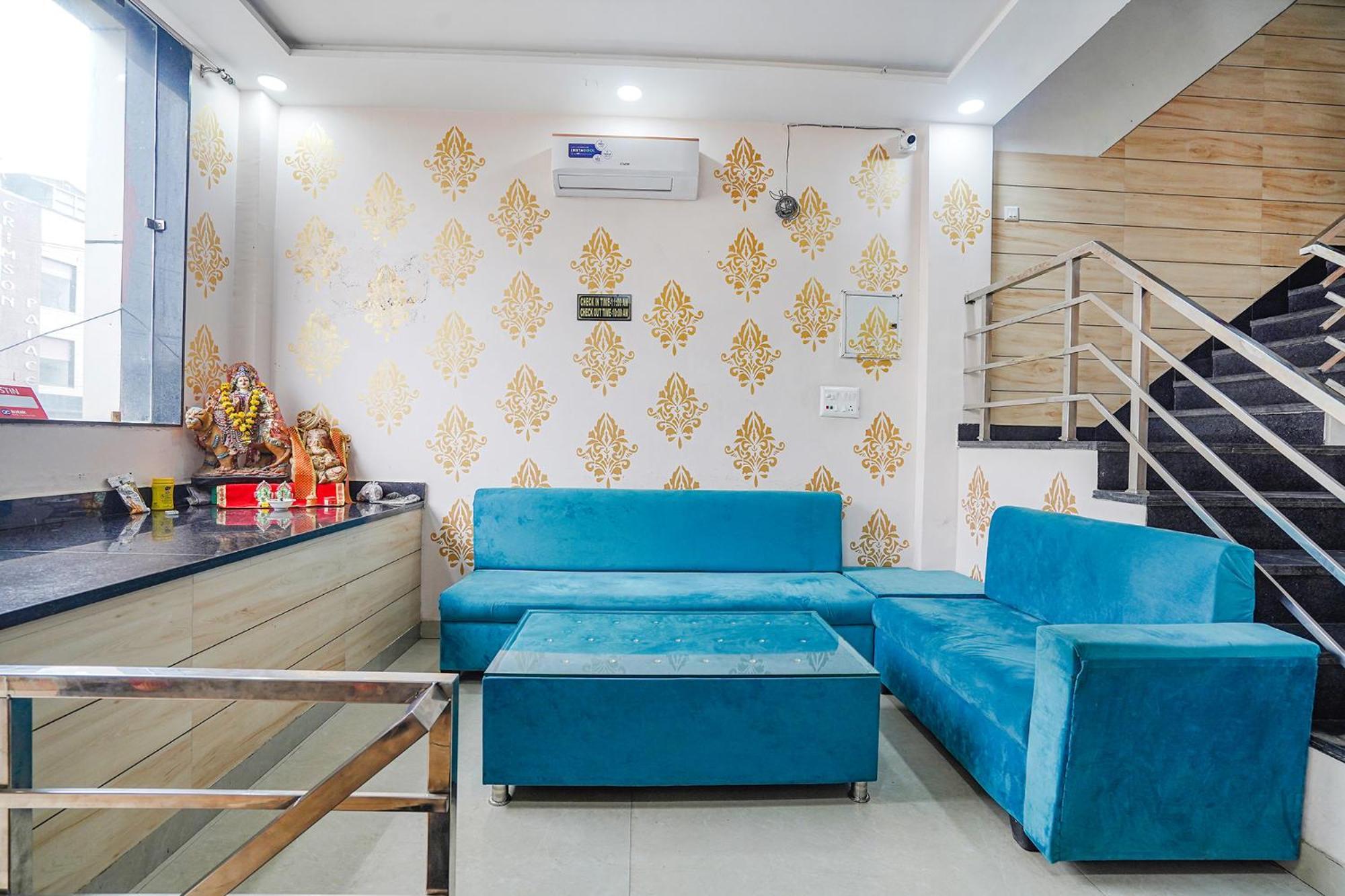 Hotel Fabhotel Akash