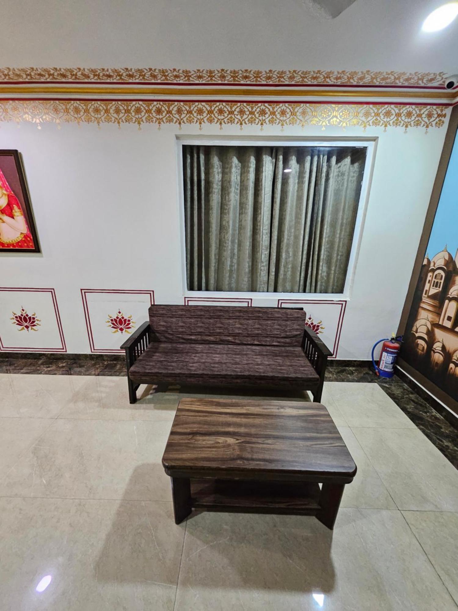 Royal Rajasthan - Your Rajasthani Retreat Hotel