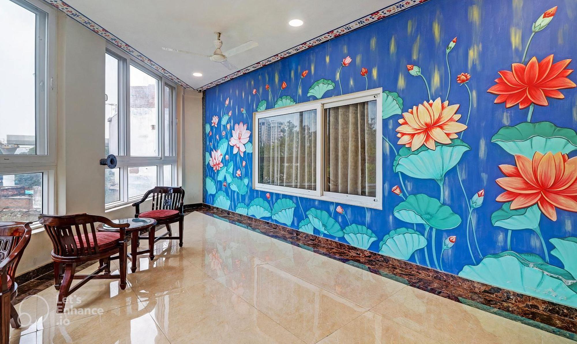 Sahibs Royal Agra - 500m From Taj 3*
