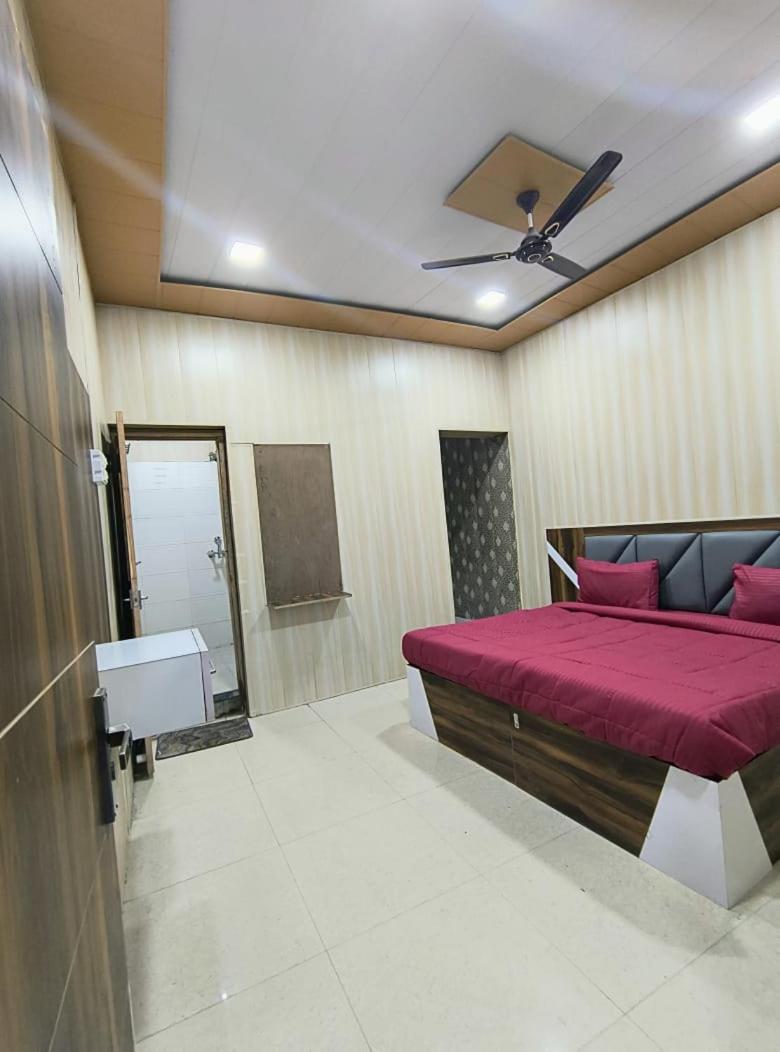 Moonsky Family Homestay *