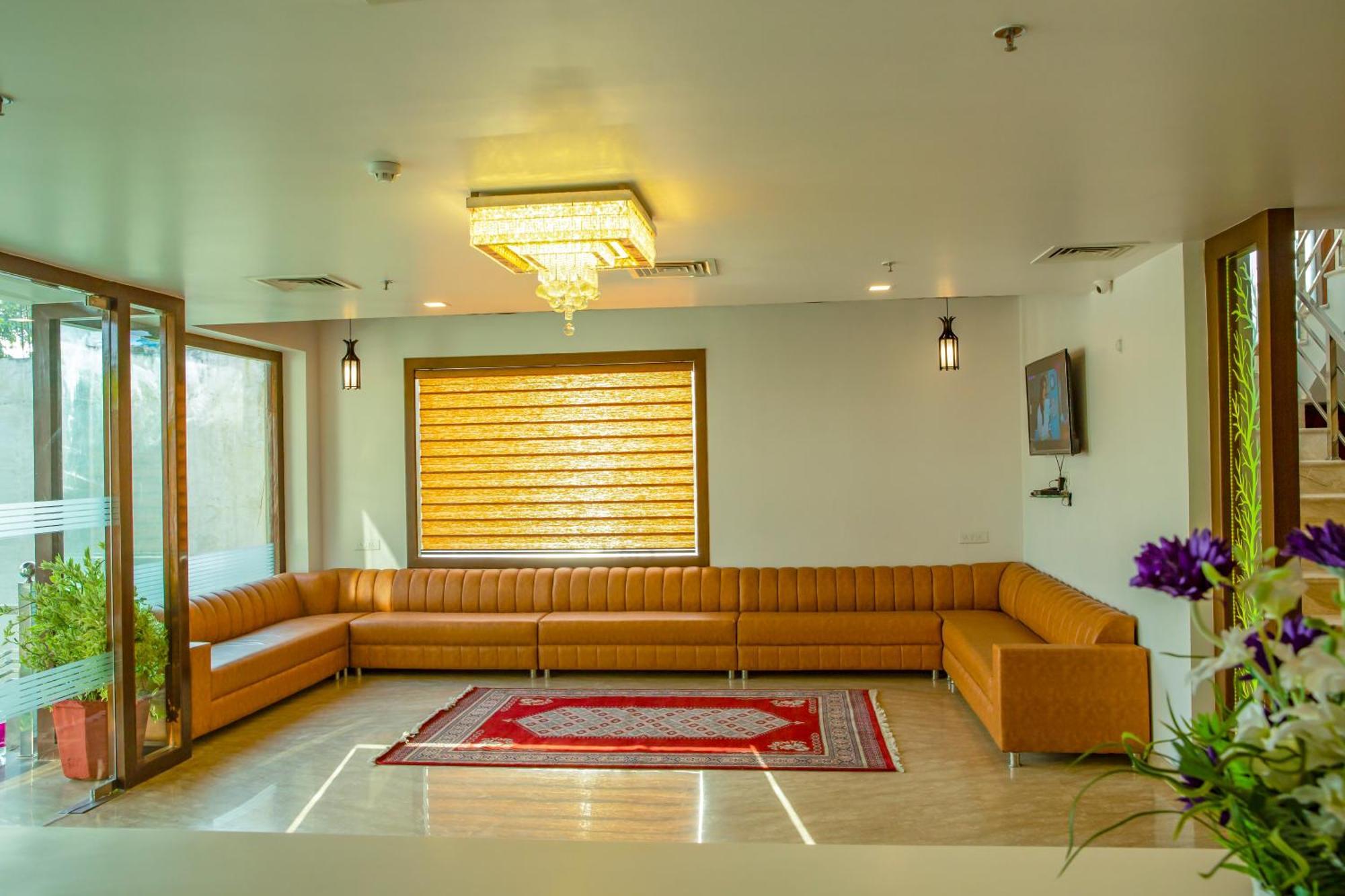 Spree Agra - Walking Distance To Tajmahal Hotel Agra (Uttar Pradesh)