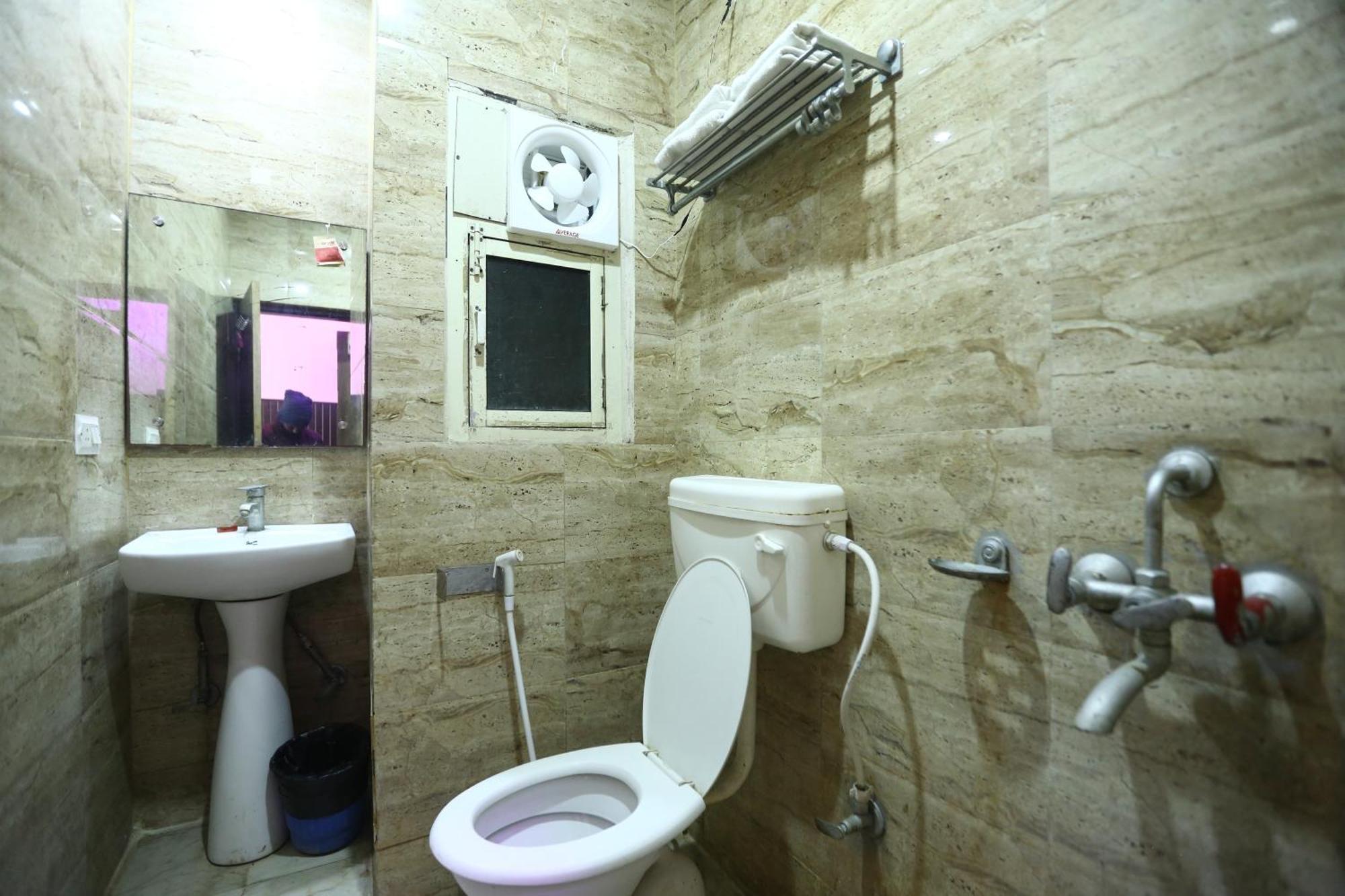 Orchid & Banquet Hotel 3*