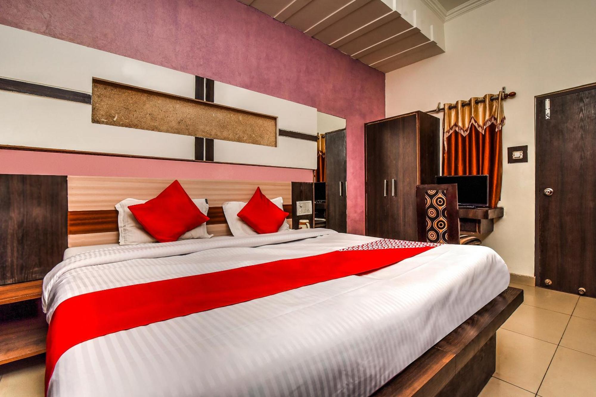 Oyo Flagship Alpine 3* Agra (Uttar Pradesh)