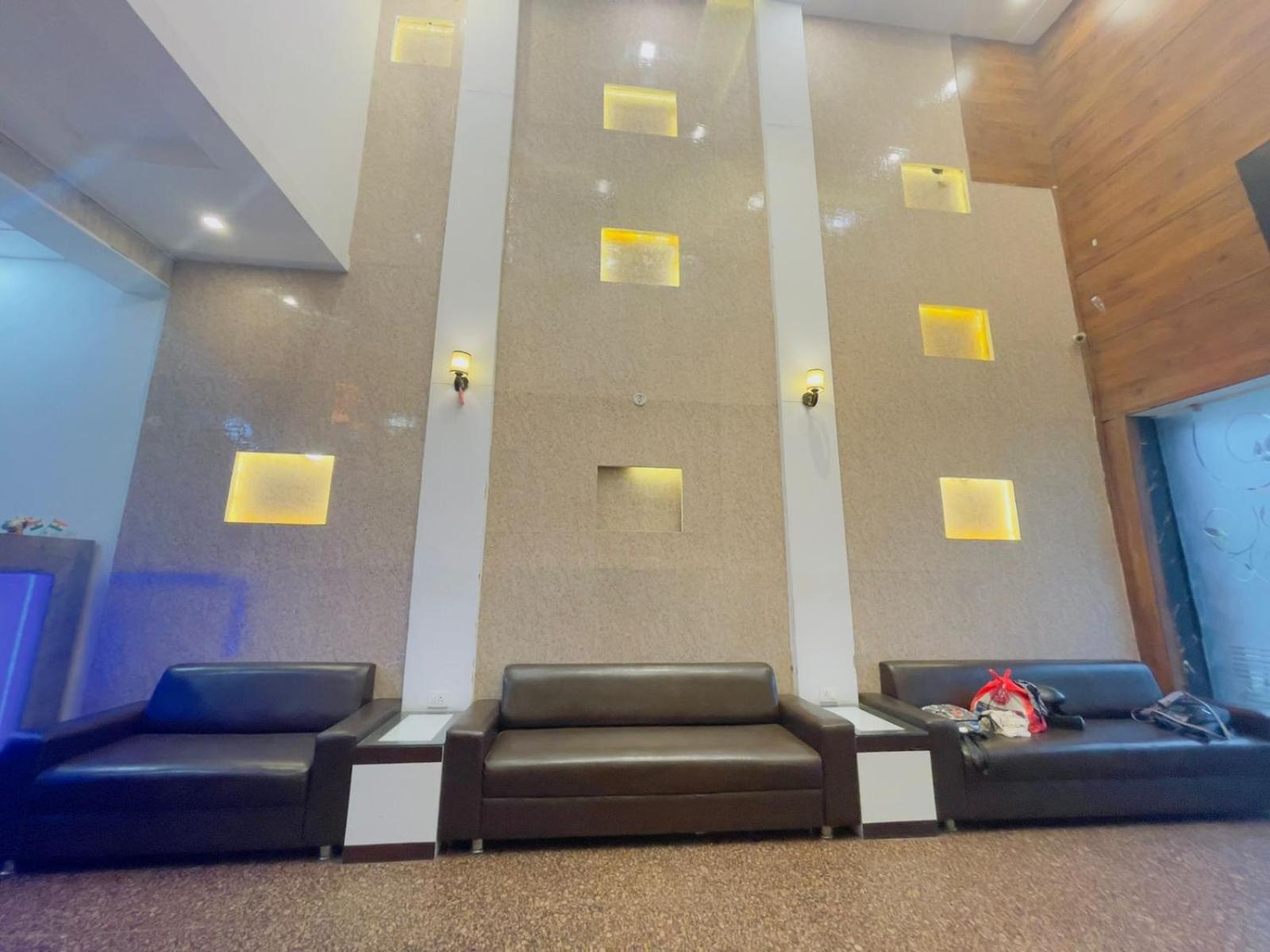 Hotel Urban Star