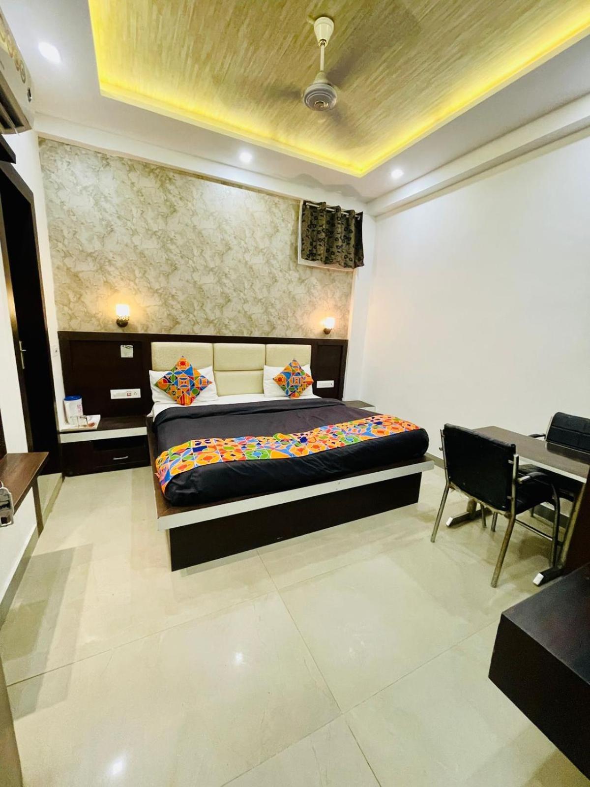 Urban Star Agra (Uttar Pradesh)