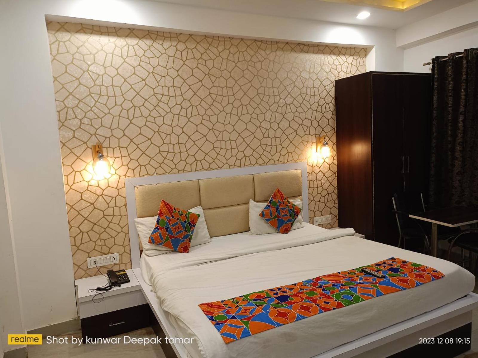 Olive Star Hotel 3*