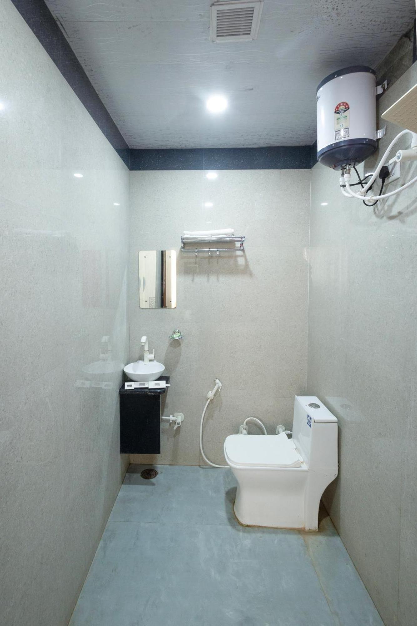 Shailly 3* Agra (Uttar Pradesh)