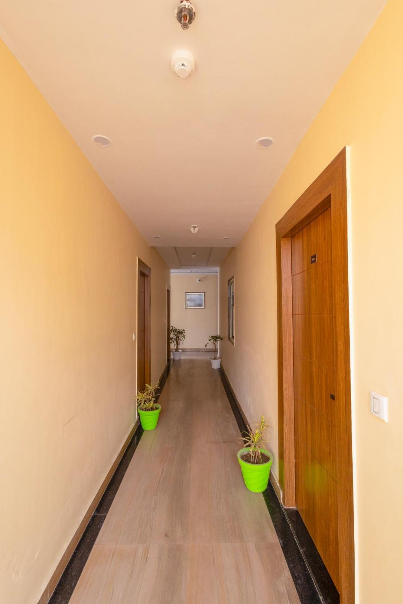Hotel Shailly 3*