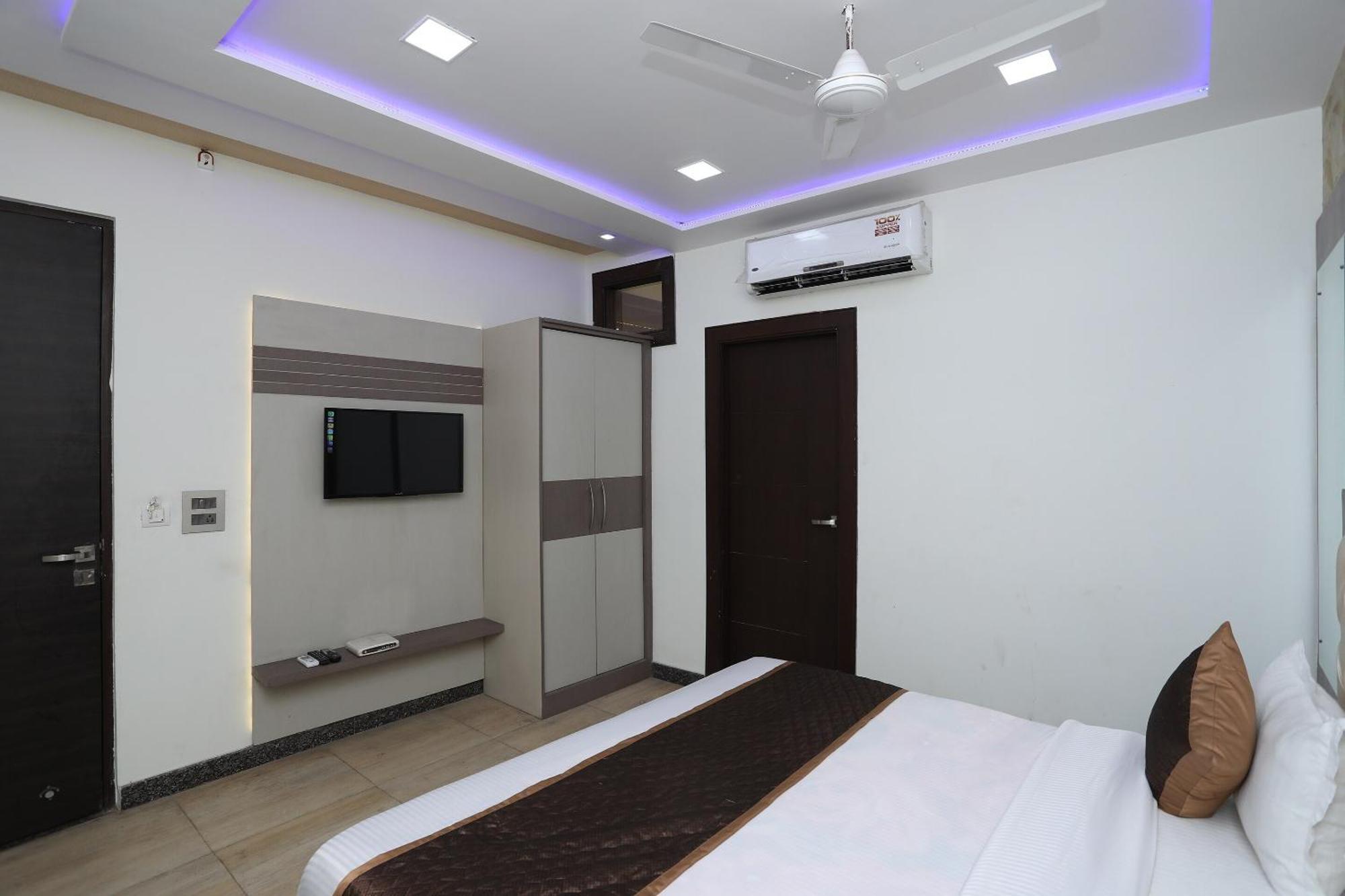 Oyo Vaishnavi Heritage Hotel Agra (Uttar Pradesh)