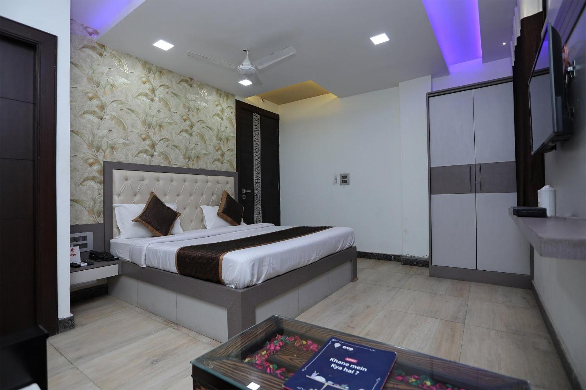 Oyo Vaishnavi Heritage 2*