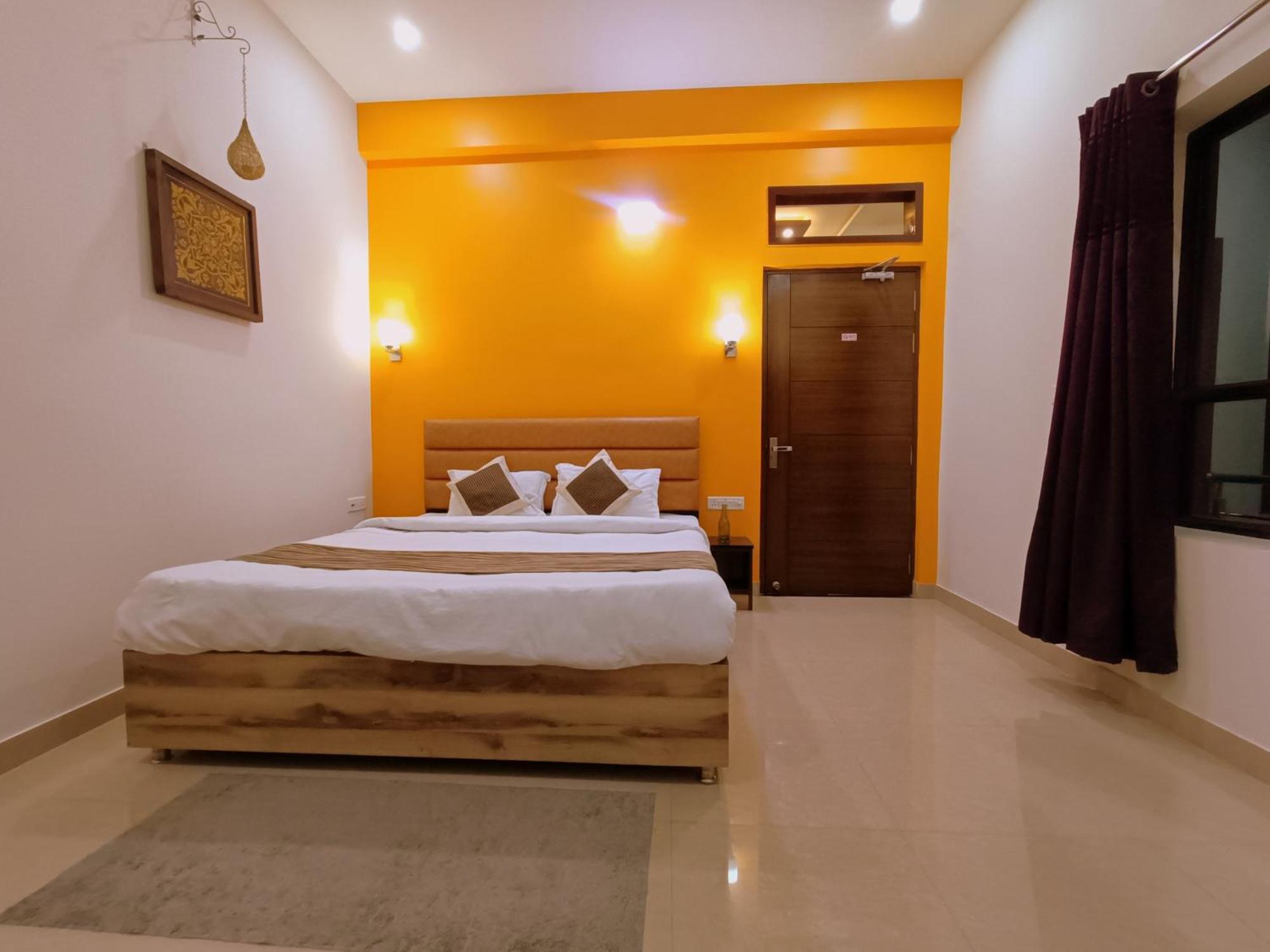 The Hideout Agra Near Taj Homestay