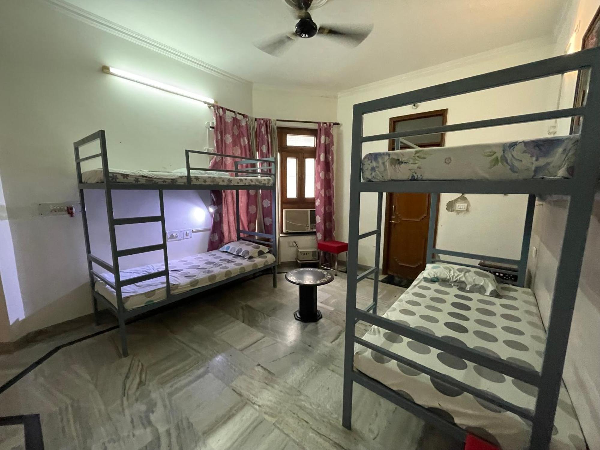 N.homestay * Agra (Uttar Pradesh)