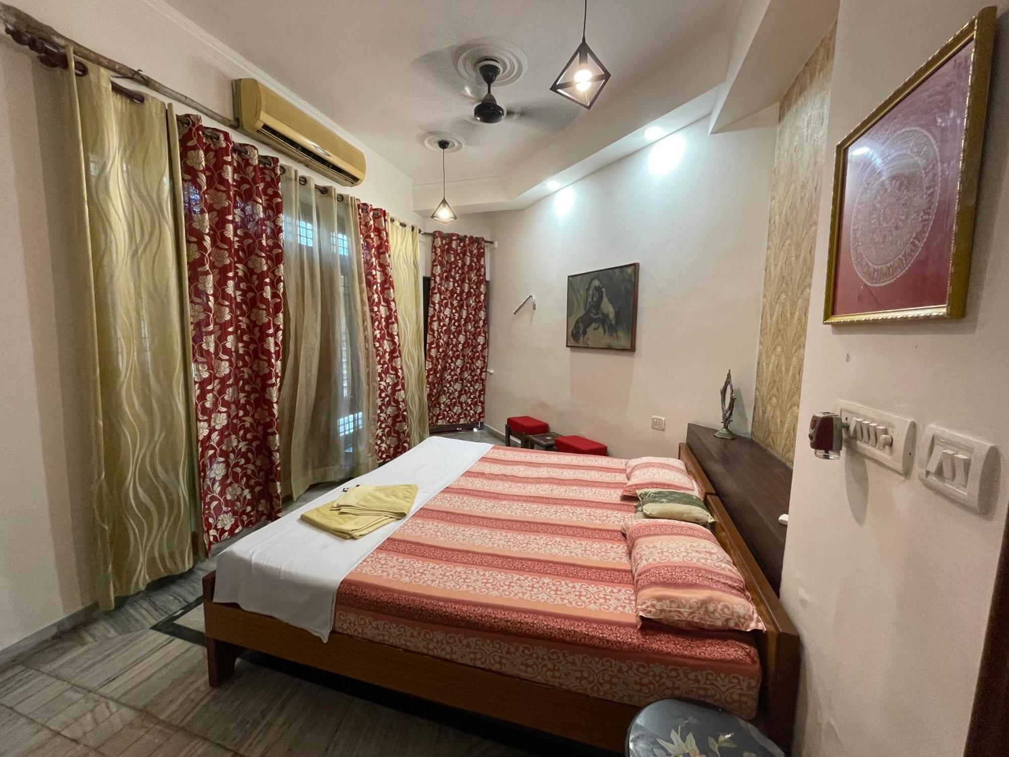 N.homestay Homestay Agra (Uttar Pradesh)