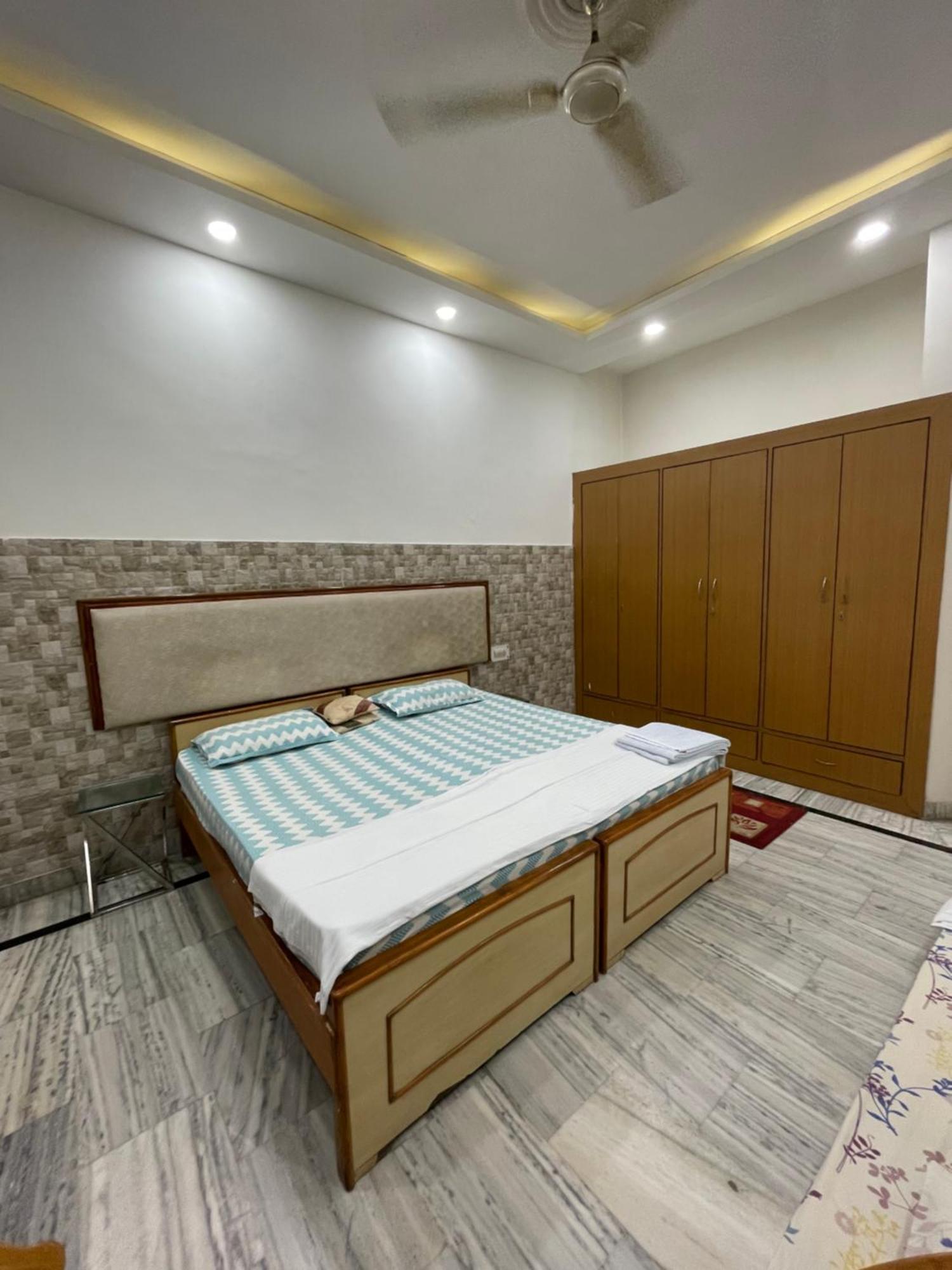 N.homestay