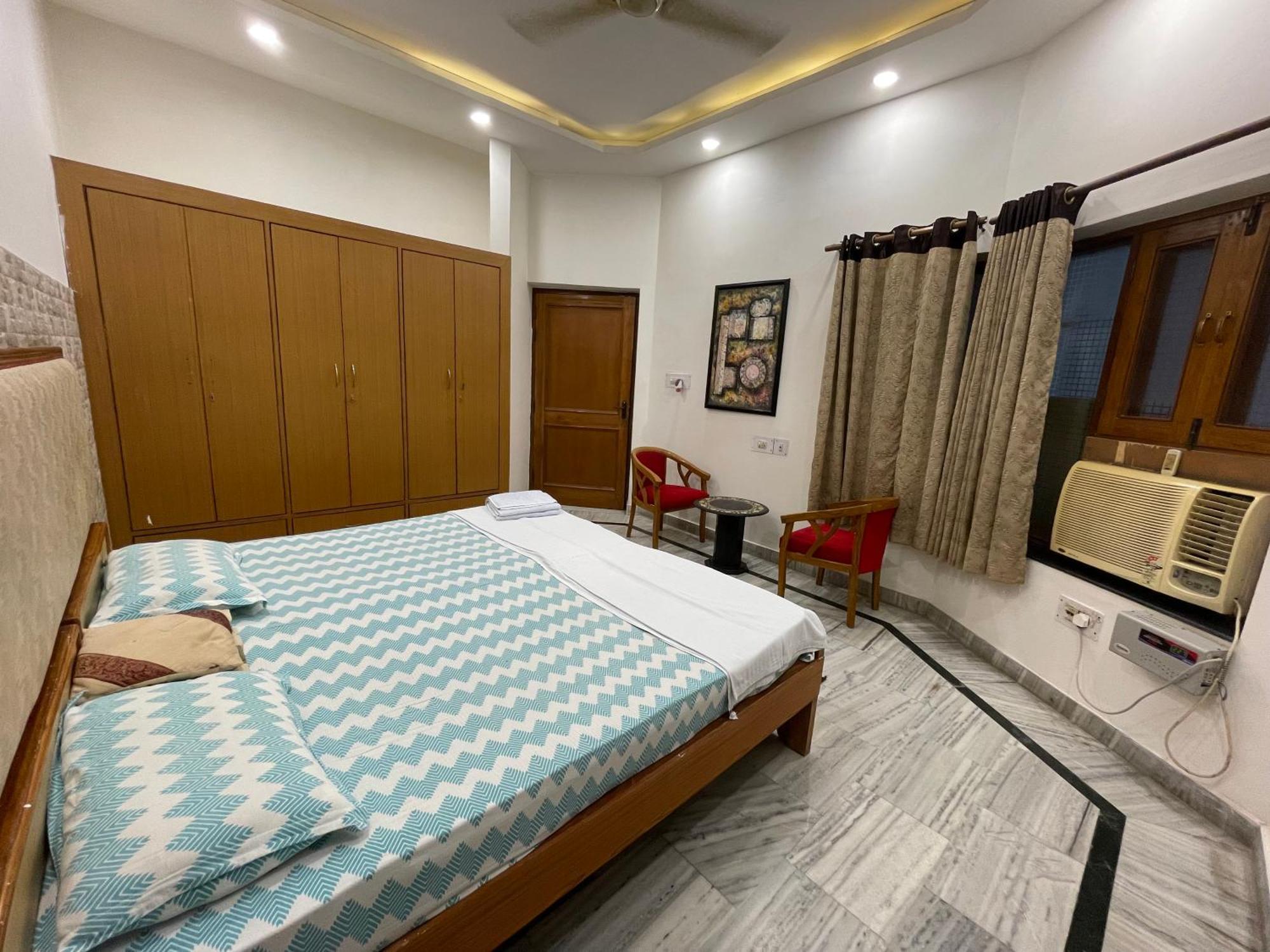 N.homestay Agra (Uttar Pradesh)