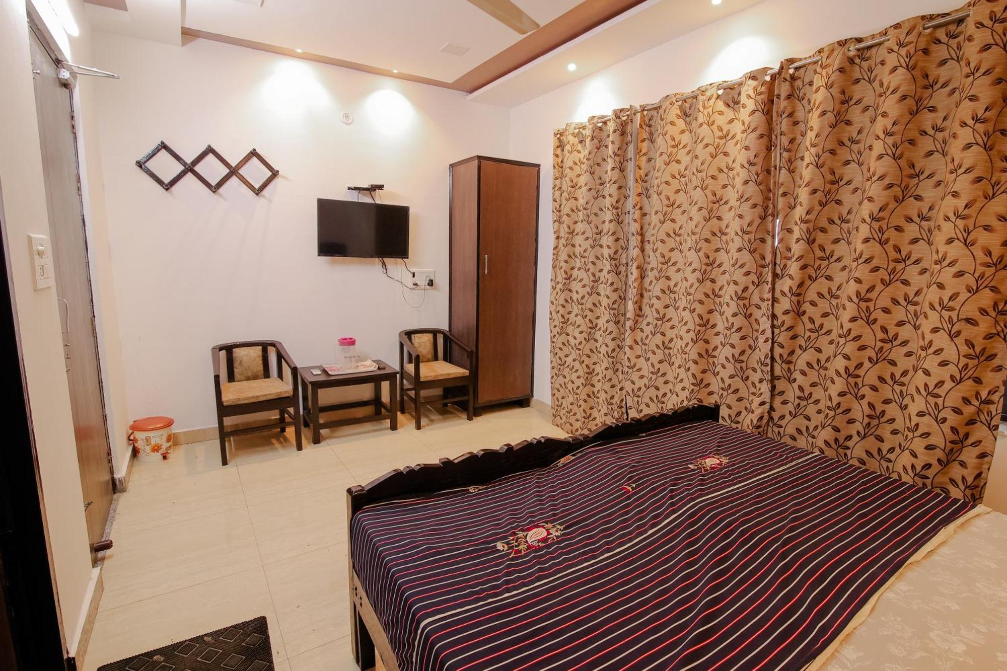 Luxury Taj Homestay, 1km Walking Distance From Taj Mahal East Gate