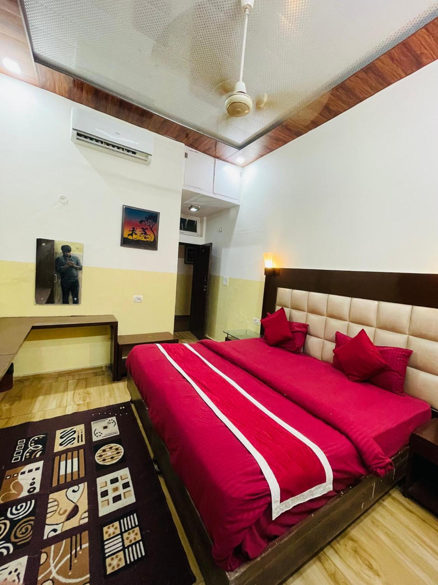 Hotel Fusion Best Agra (Uttar Pradesh)