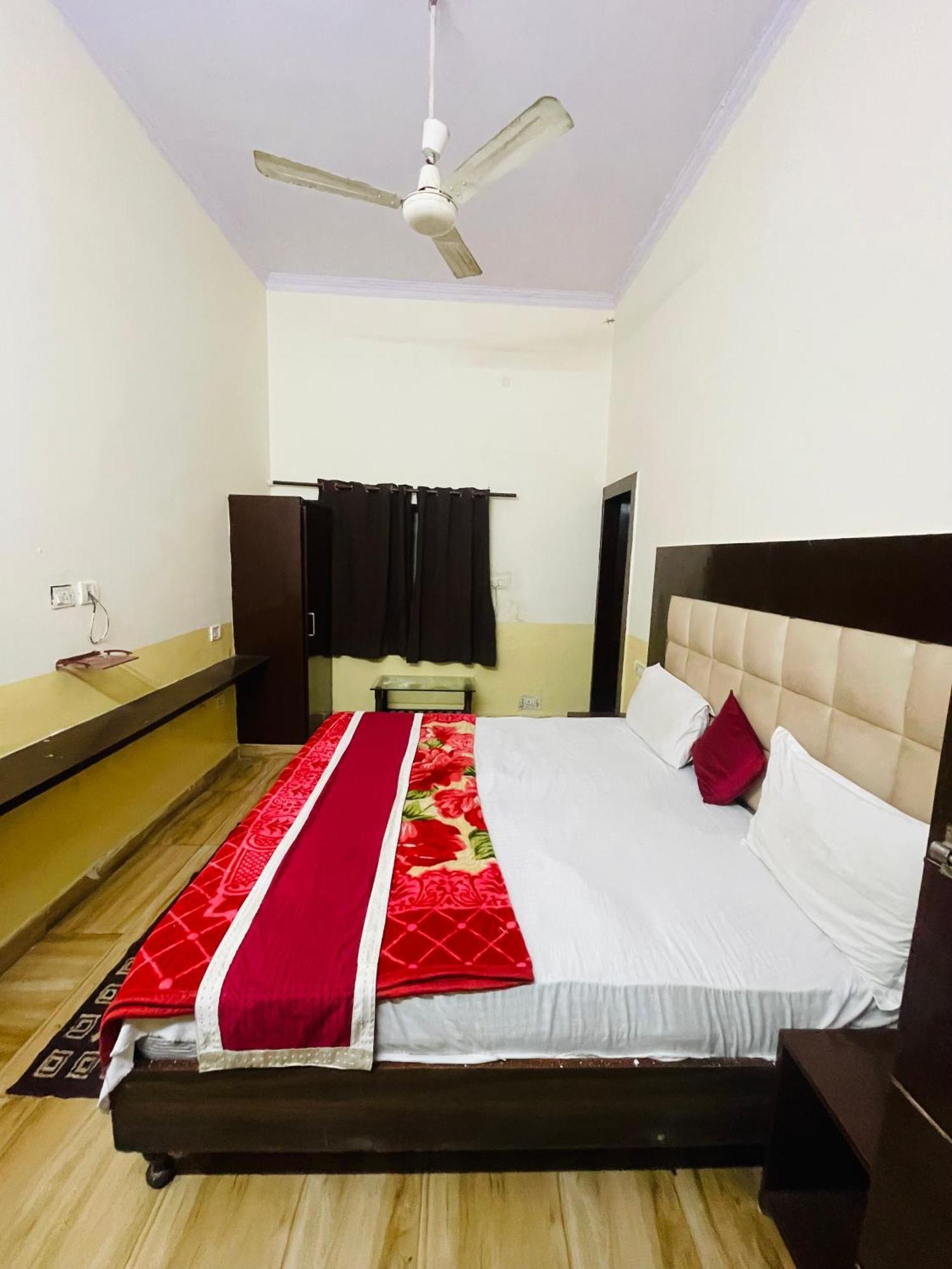 Fusion Best Hotel Agra (Uttar Pradesh)
