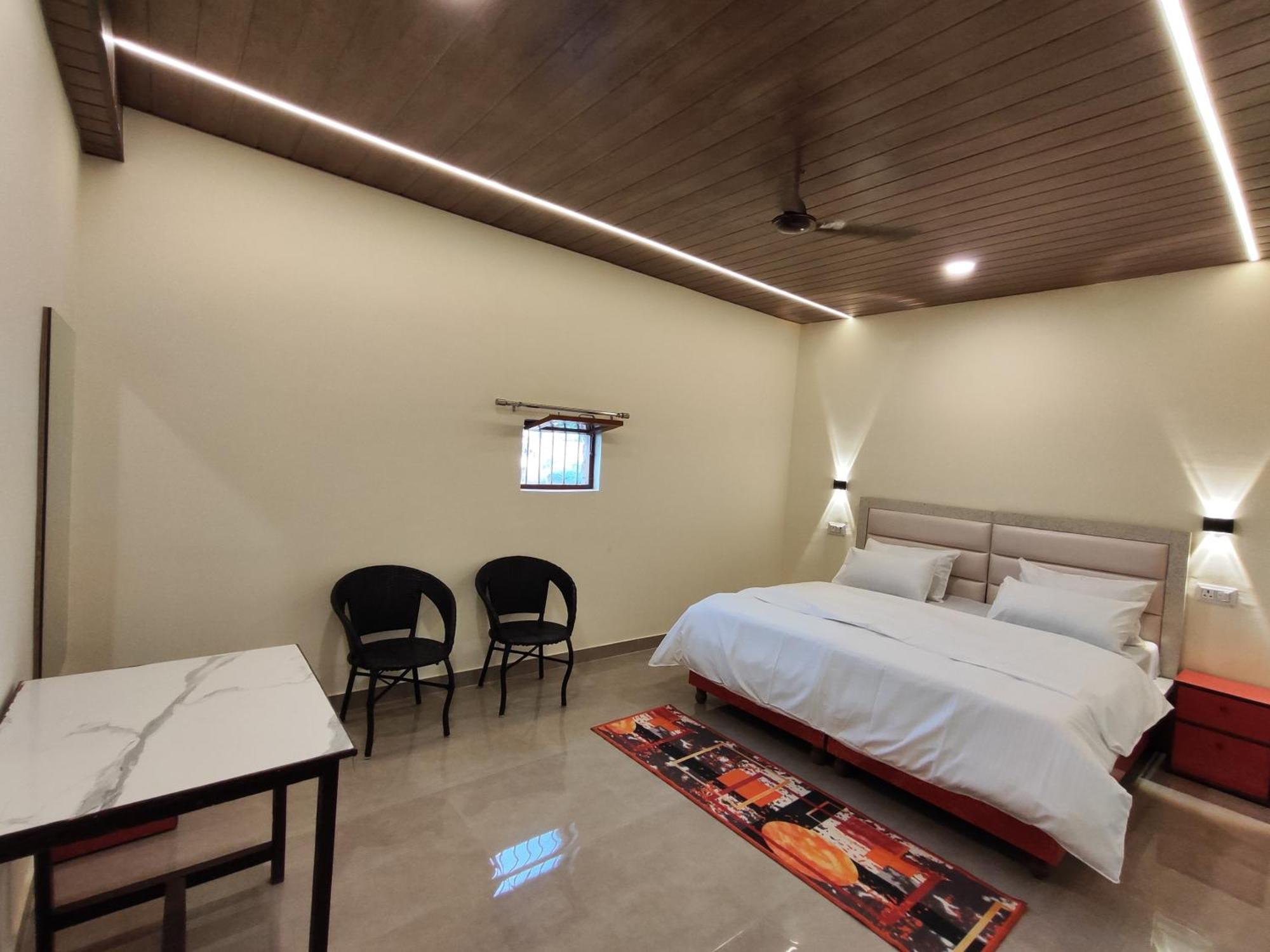 Homestay Sunrise Agra-rooftop View Taj Mahal Agra (Uttar Pradesh)