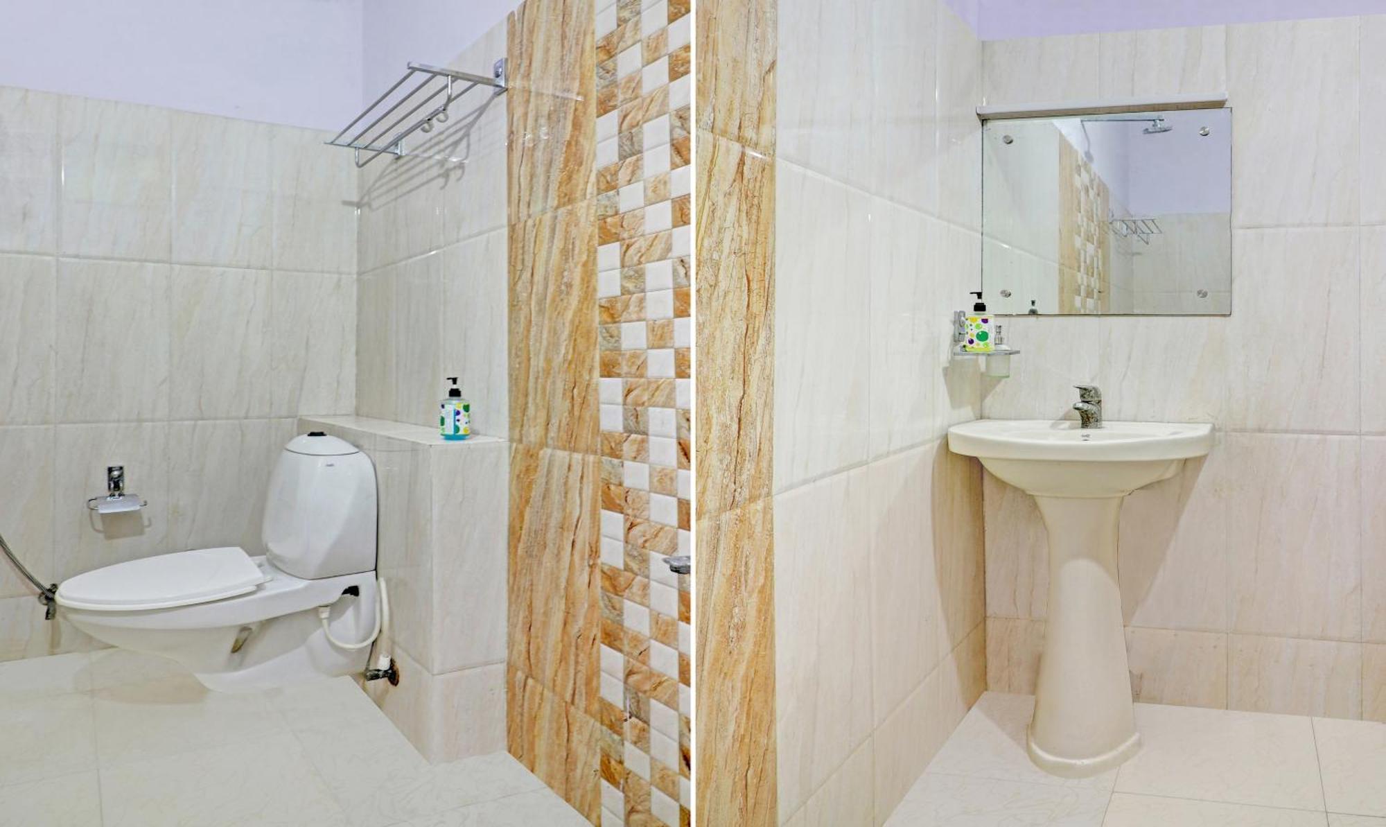G B Palace Hotel 3*