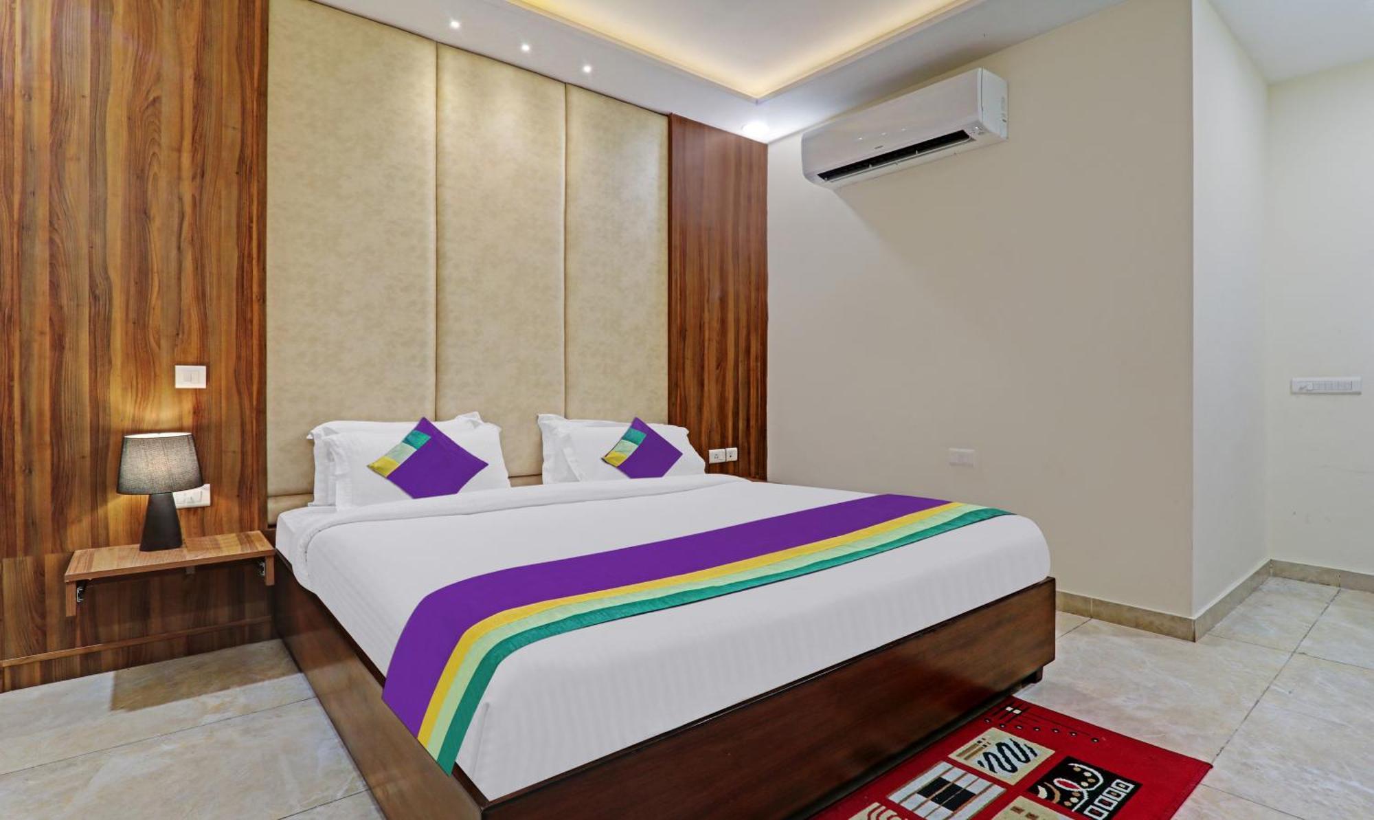 Golden Palace Hotel