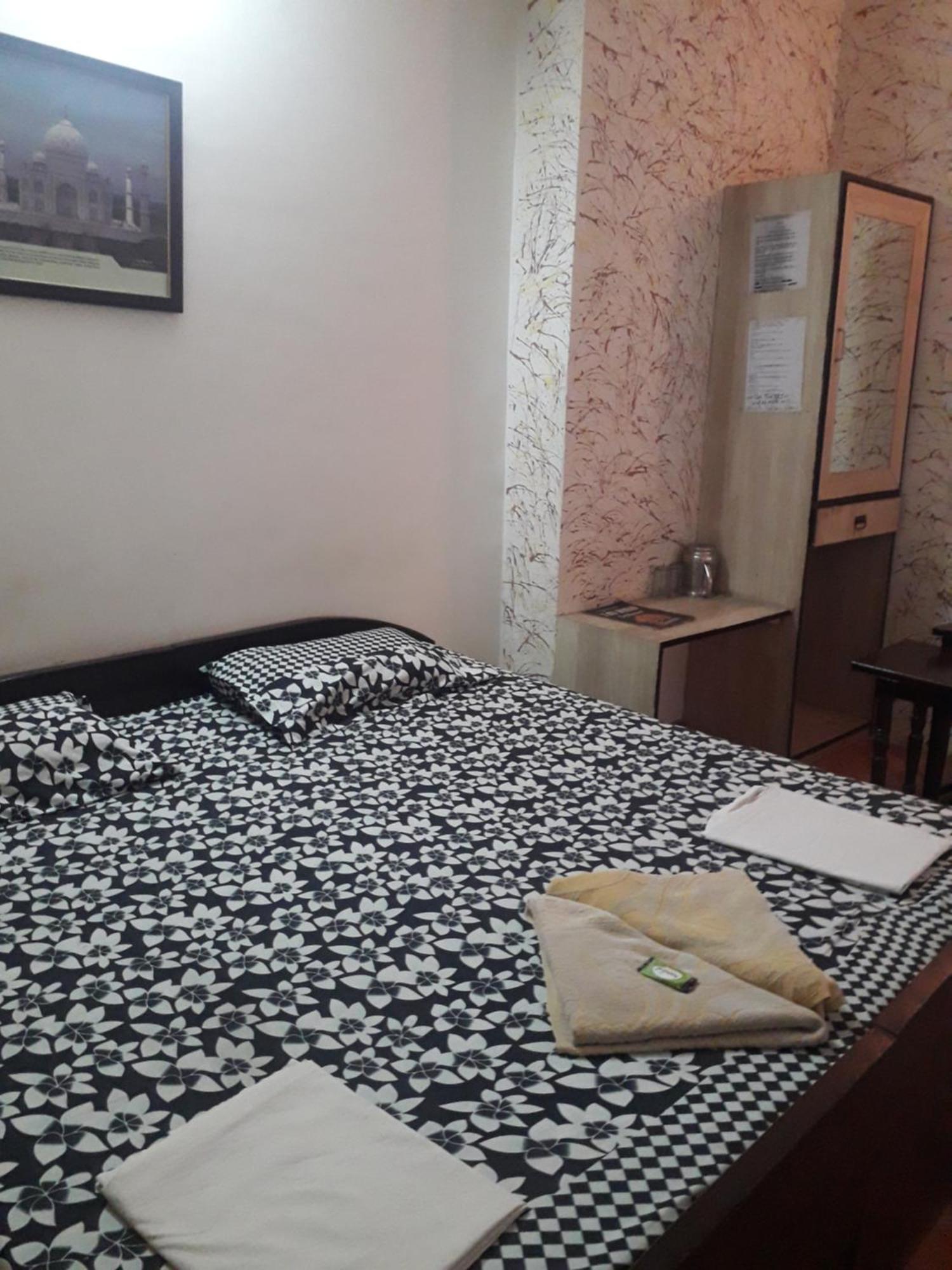 Hotel Sai Palace Walking Distance From Taj Mahal--view Of Taj Mahal Agra (Uttar Pradesh)