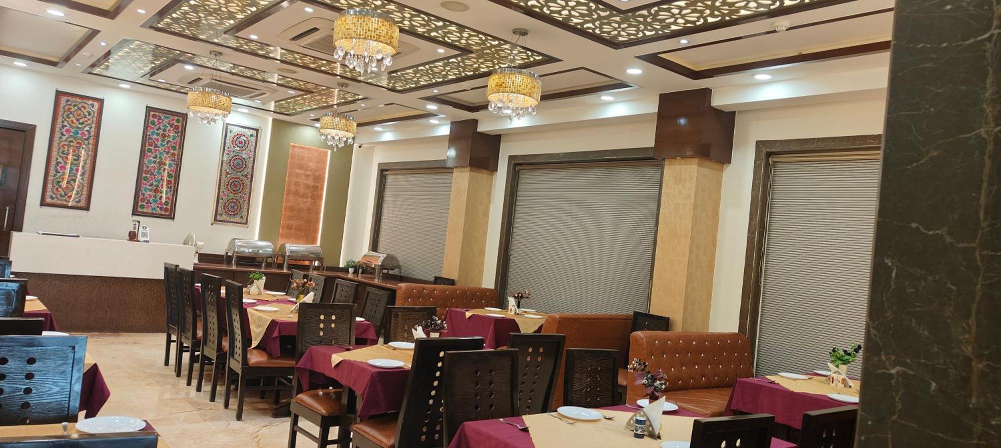 Taj Heights Agra (Uttar Pradesh)