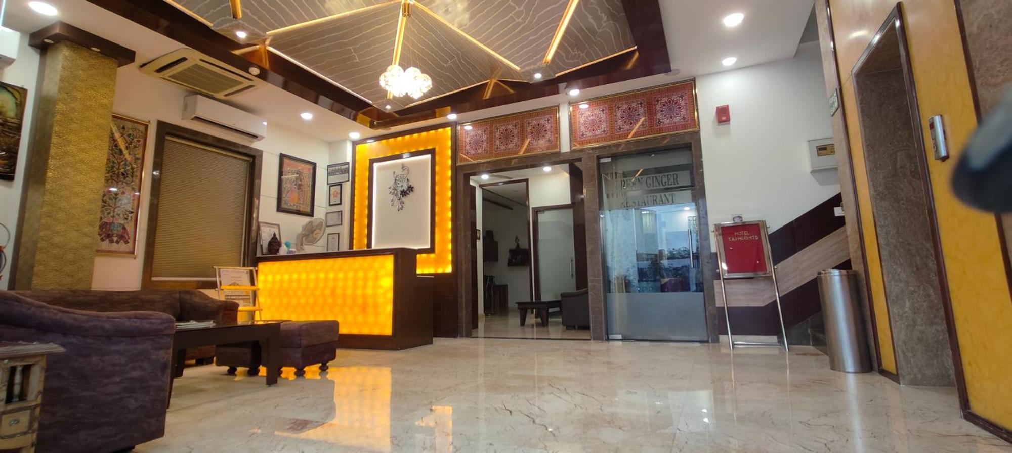 Hotel Taj Heights