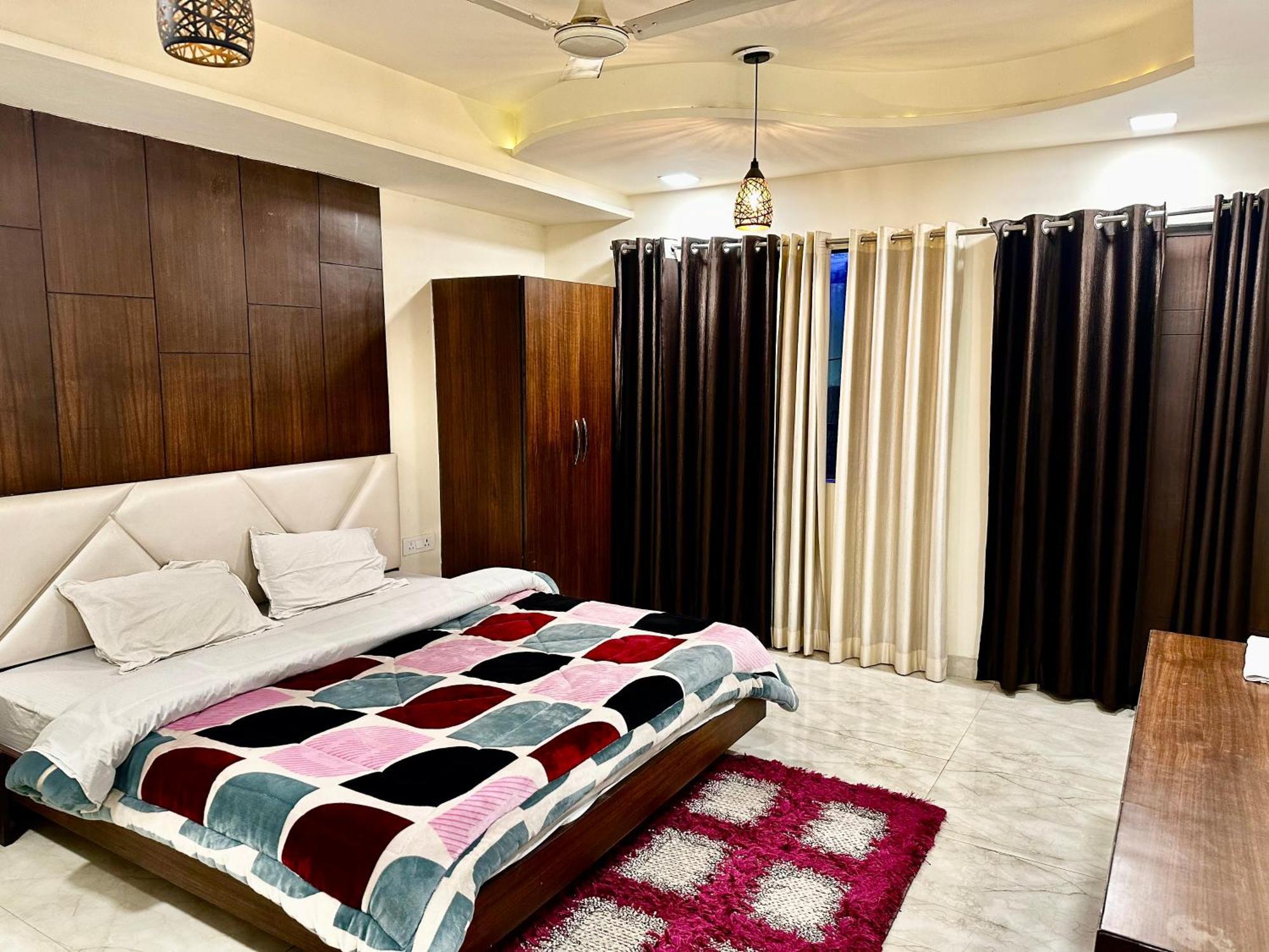 Taj Castle A Boutique Bed & Breakfast