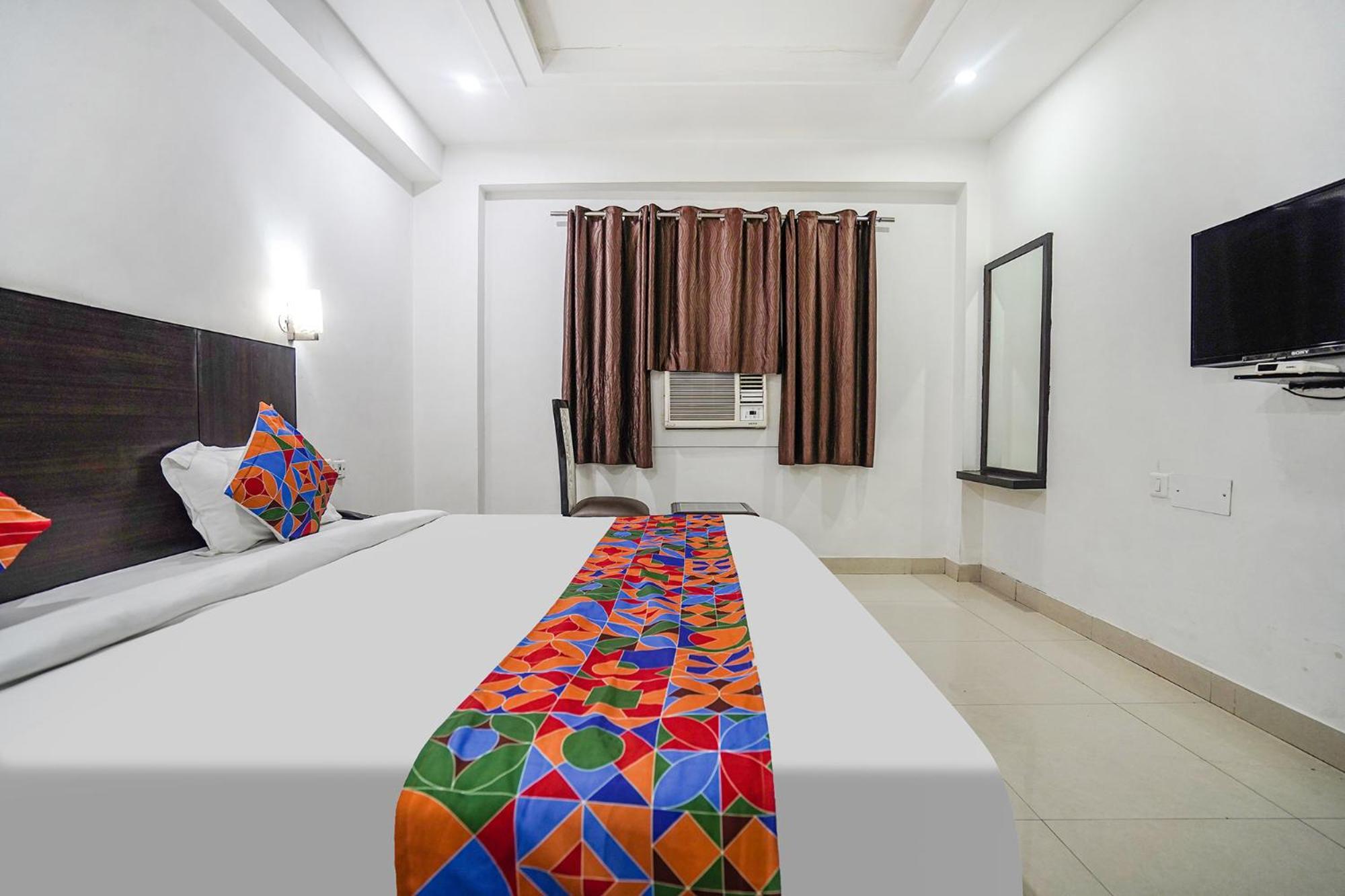 Hotel Fabhotel Idea
