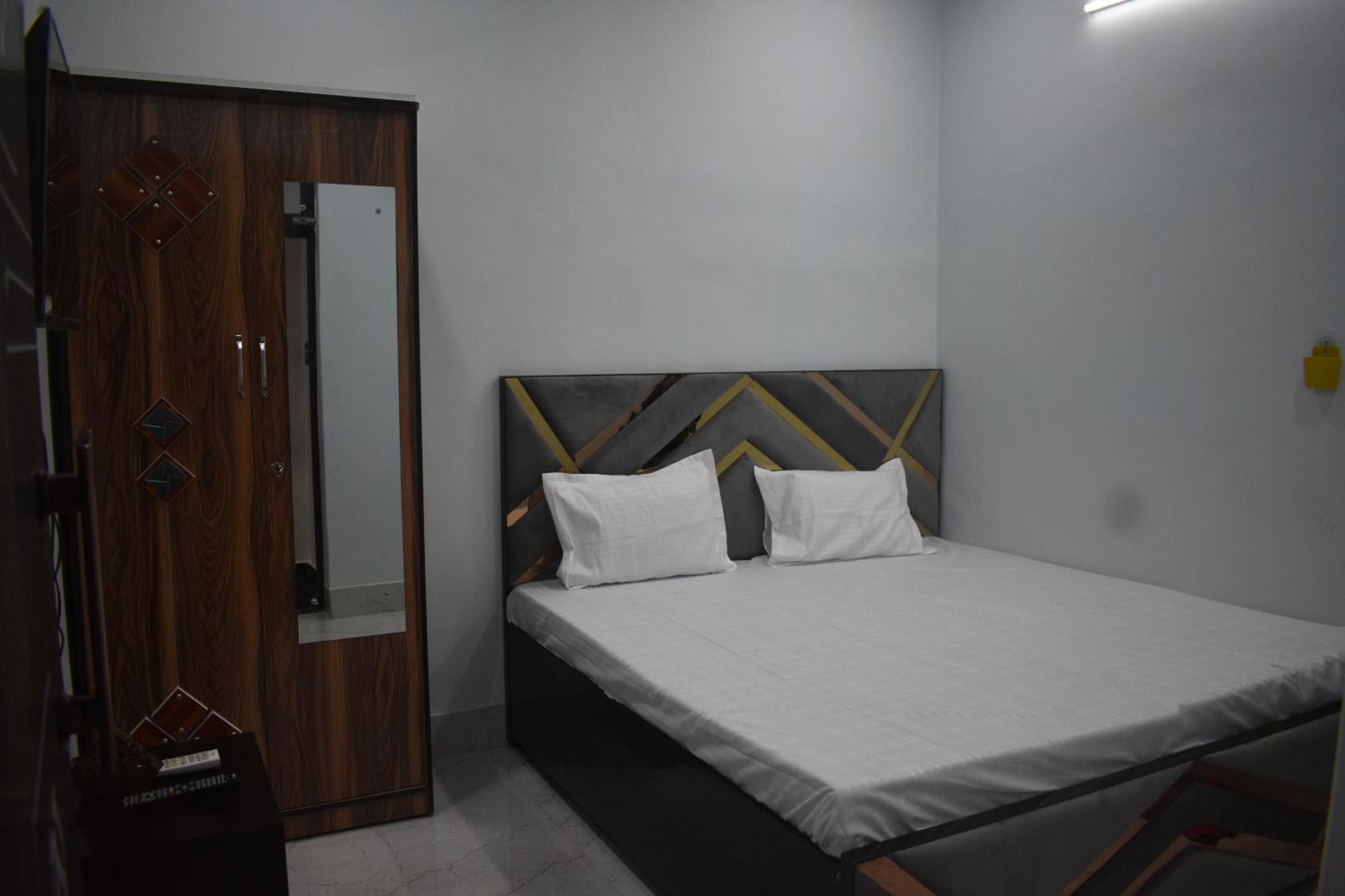 Rk Paying Guest house Agra (Uttar Pradesh)